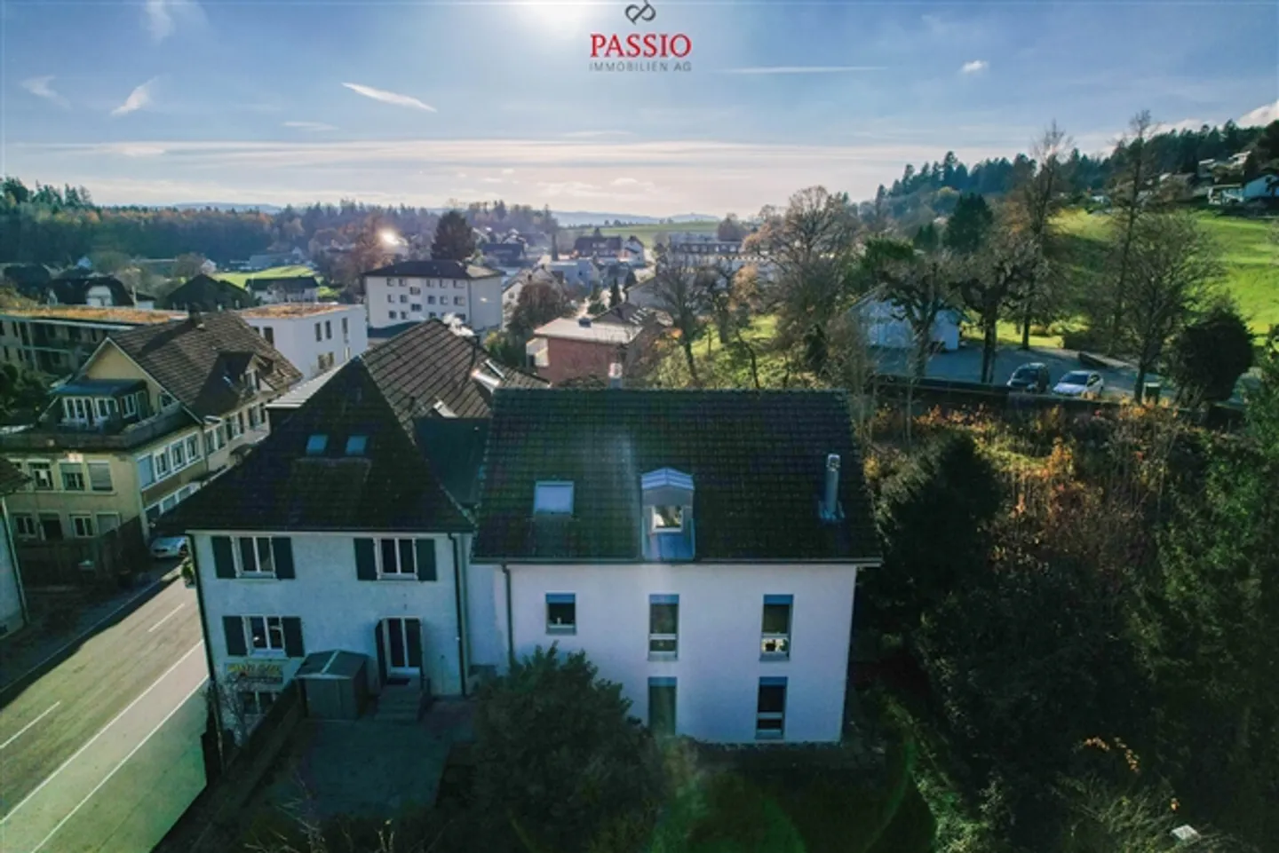 Appartement spacieux de 4,5 pièces avec cheminée dans un emplacement calme - Photo 16 sur 19