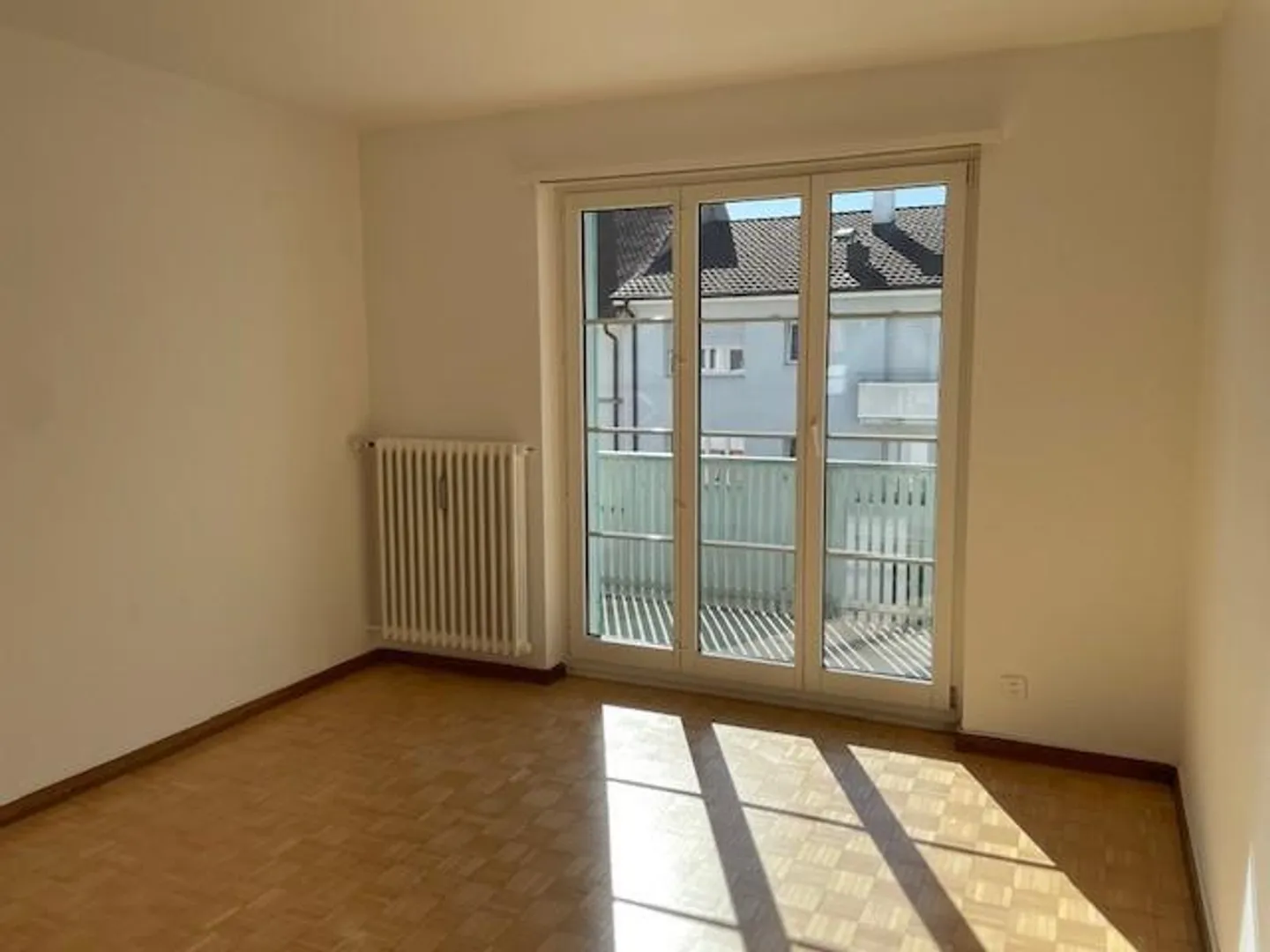 Dachwohnung an ruhiger Wohnlage - Foto 8 von 9