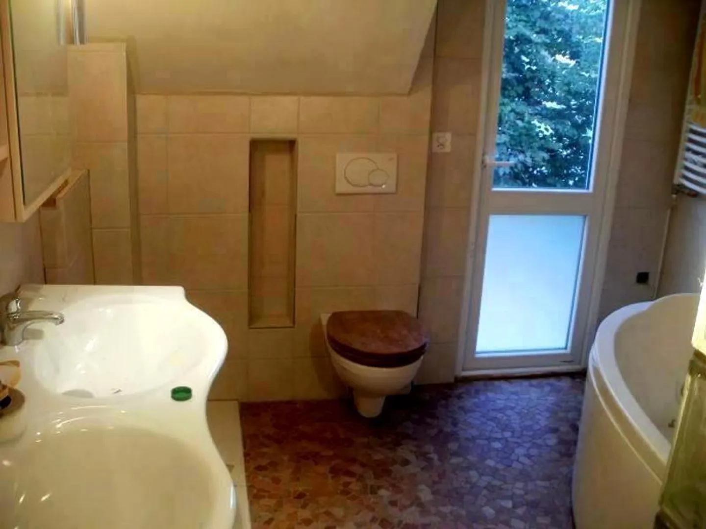 Maison 4.5 pièces près de l'aéroport - Photo 6 sur 9