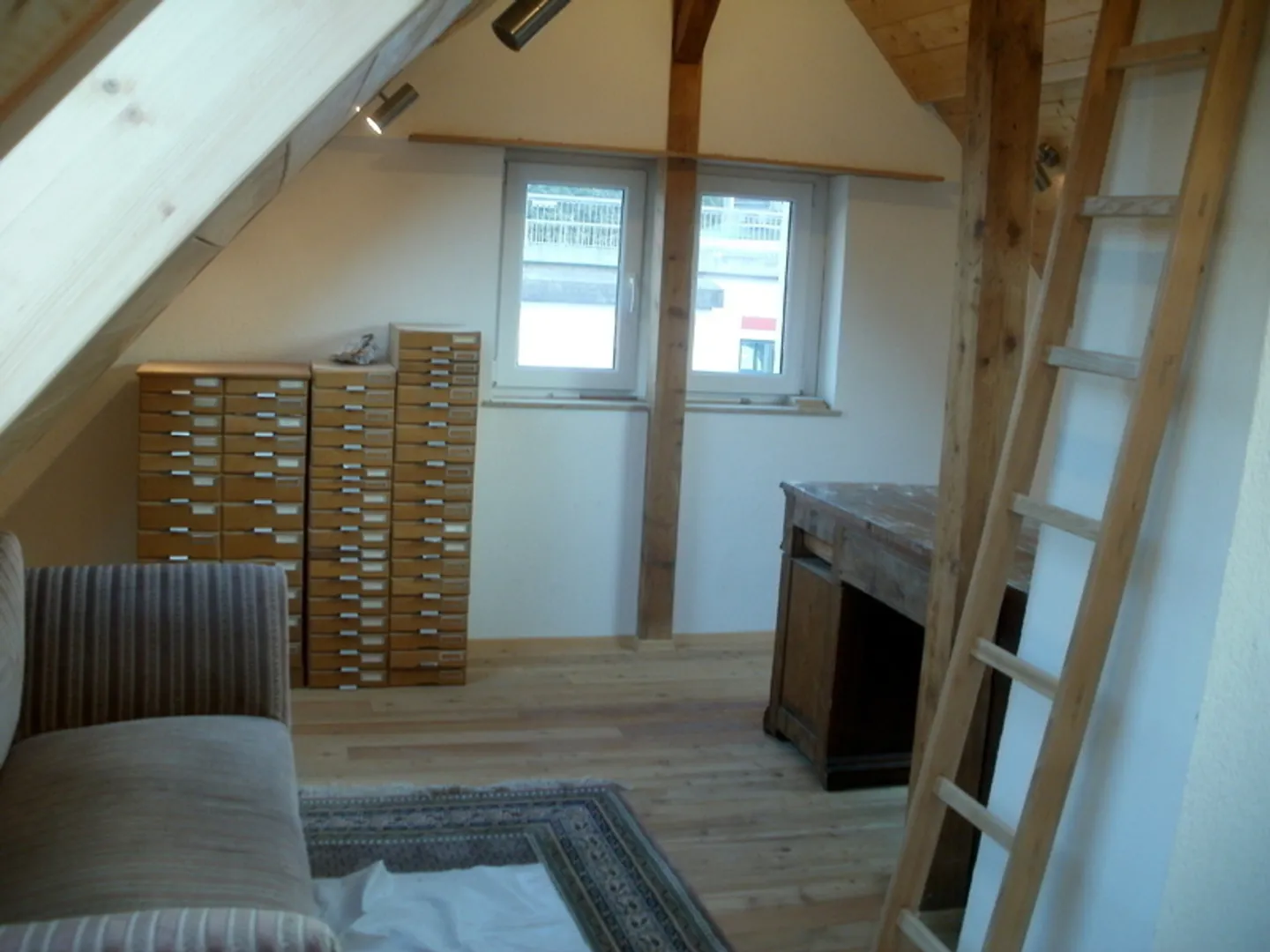 Maison 4.5 pièces près de l'aéroport - Photo 4 sur 9