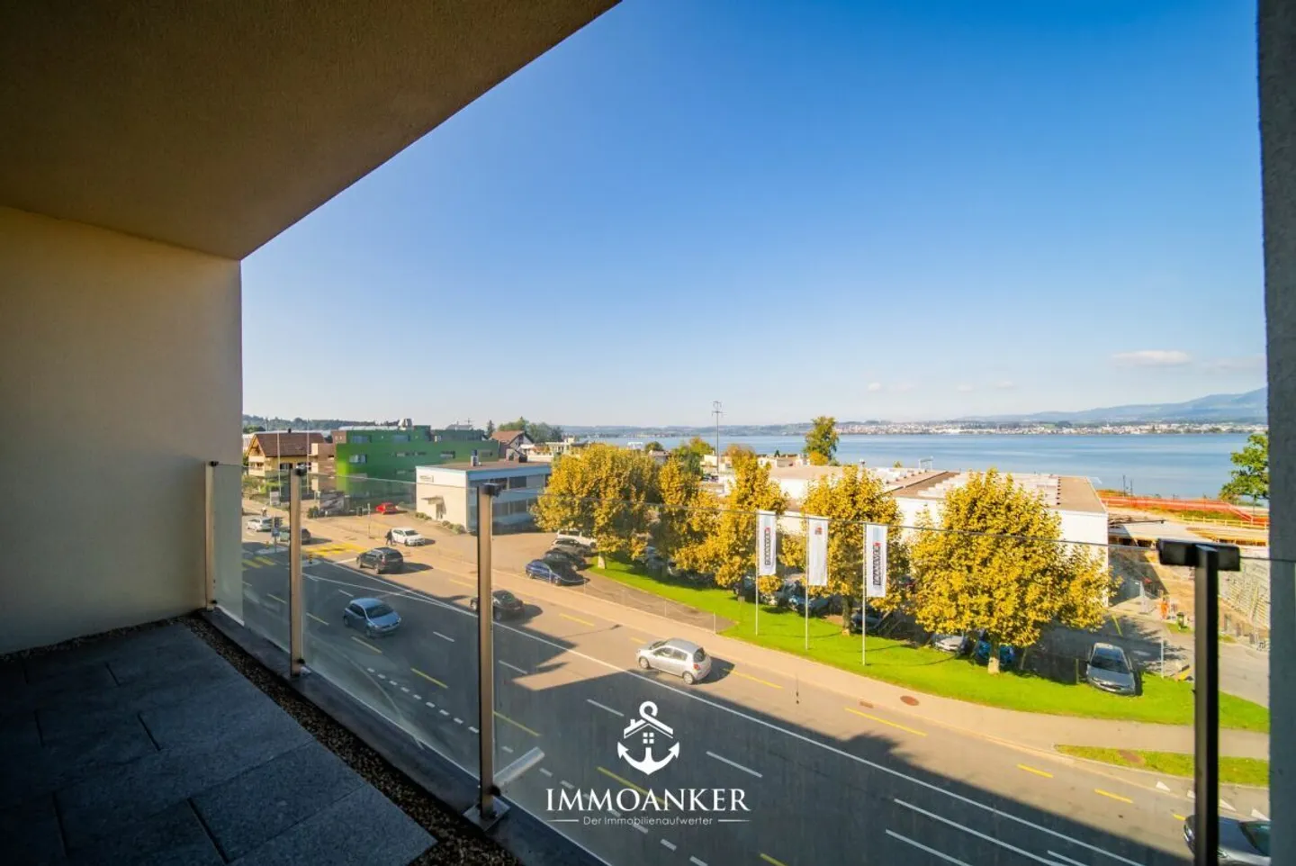 Licht. Raum. Weitblick - Exklusive 4.5 Zimmer Loftwohnung in Altendorf - Foto 9 von 13