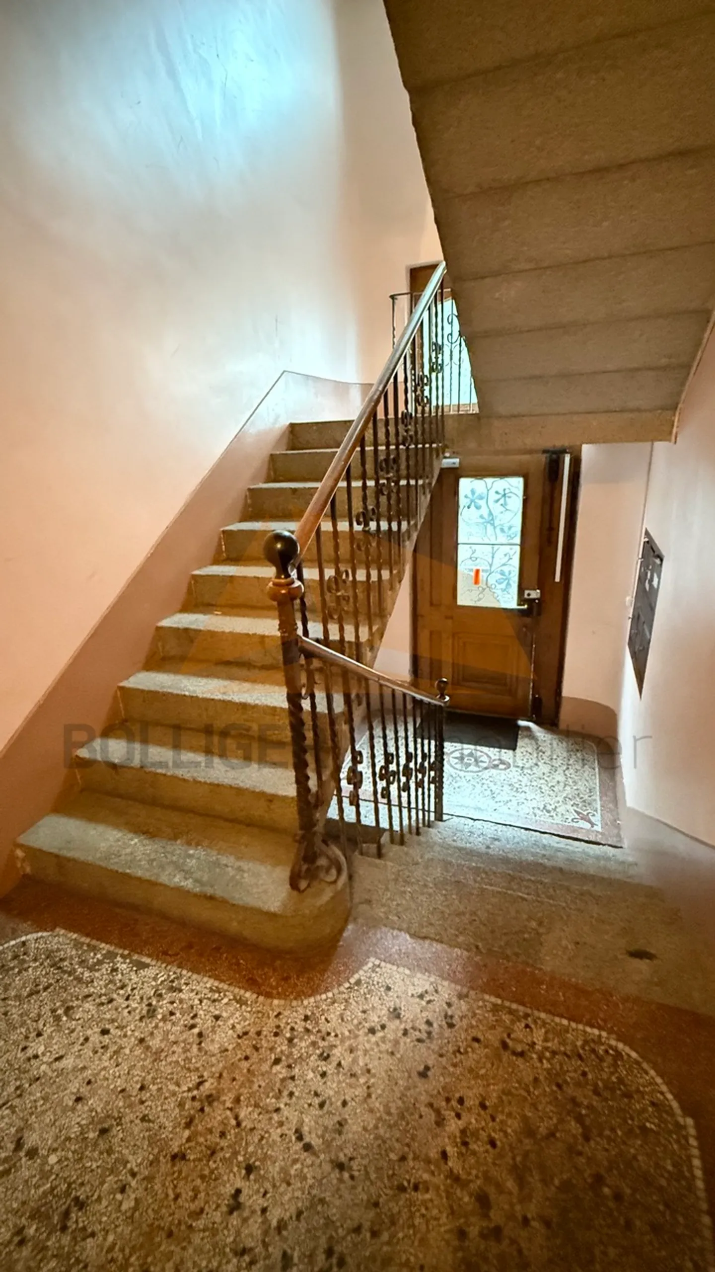 Immeuble de 3 appartements à vendre - Photo 4 sur 9