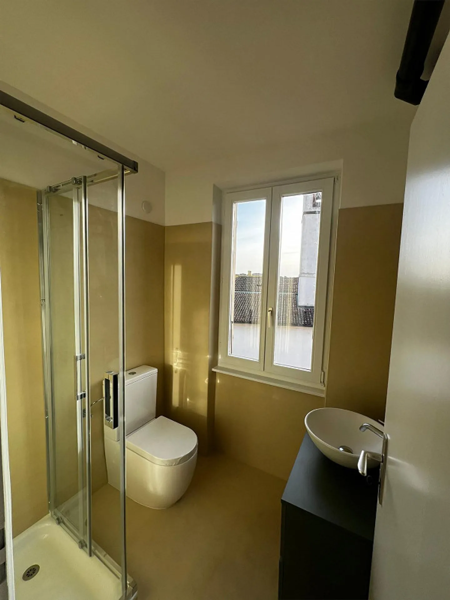 Coldrerio – Bureau dans un emplacement pratique aux services - Photo 10 sur 18