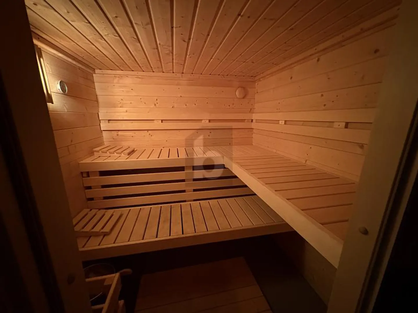 Ampia casa familiare a Einsiedeln - Foto 4 di 5