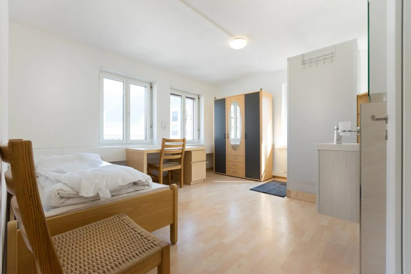 schöne, möblierte Zimmer - Foto 1 von 6