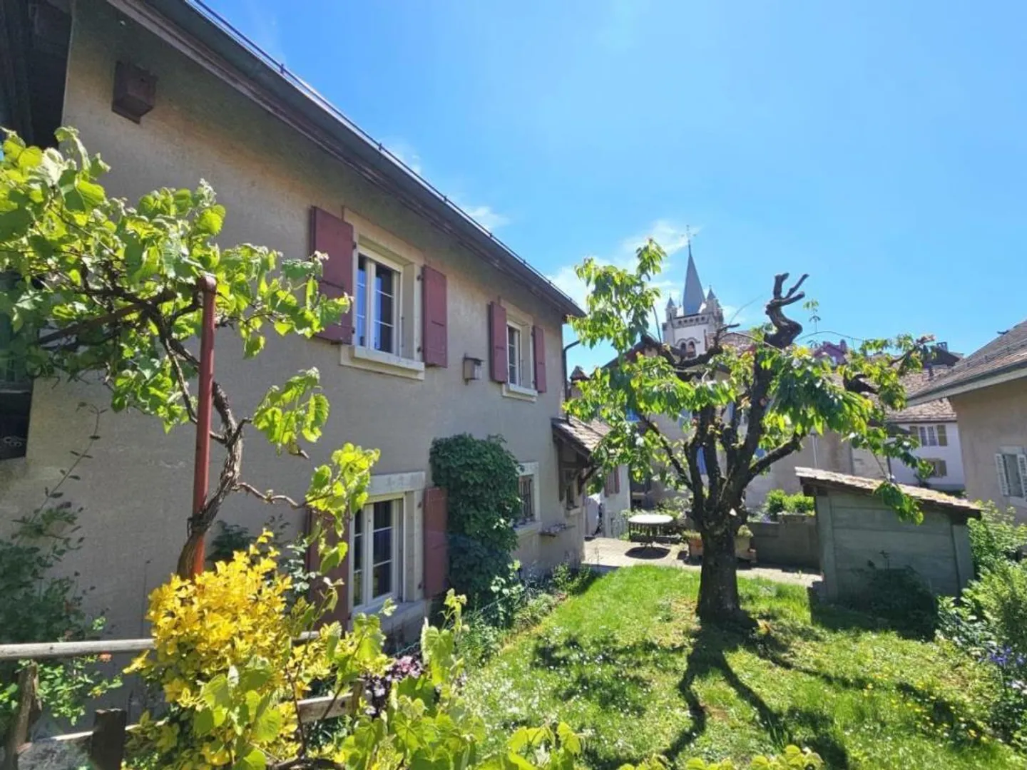 4,5-Zimmer-Haus - Foto 1 von 10