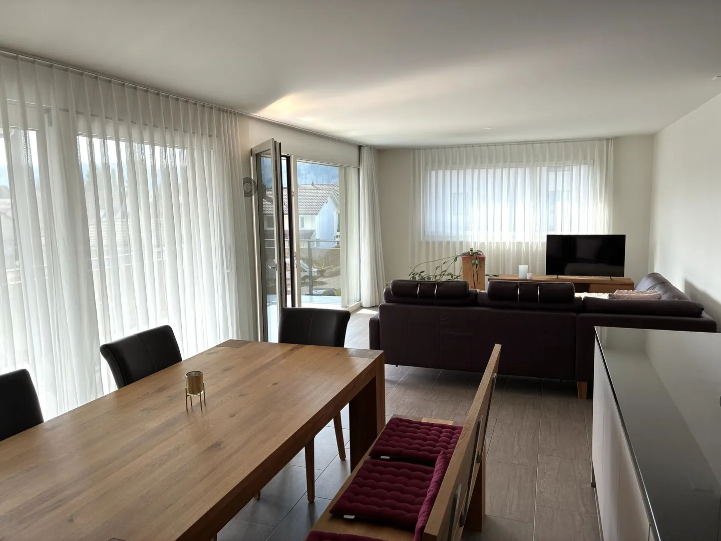 For sale: modern 4.5 room apartment in a central and very quiet location - Photo 9 of 16