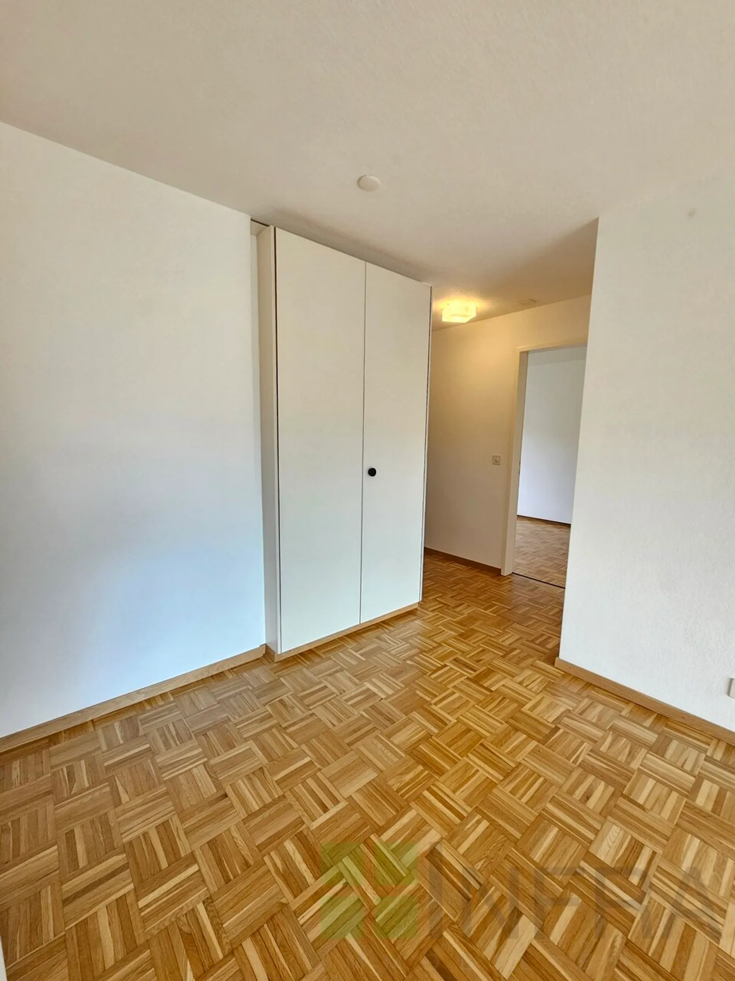 3.5 Room Apartment - Photo 5 of 17