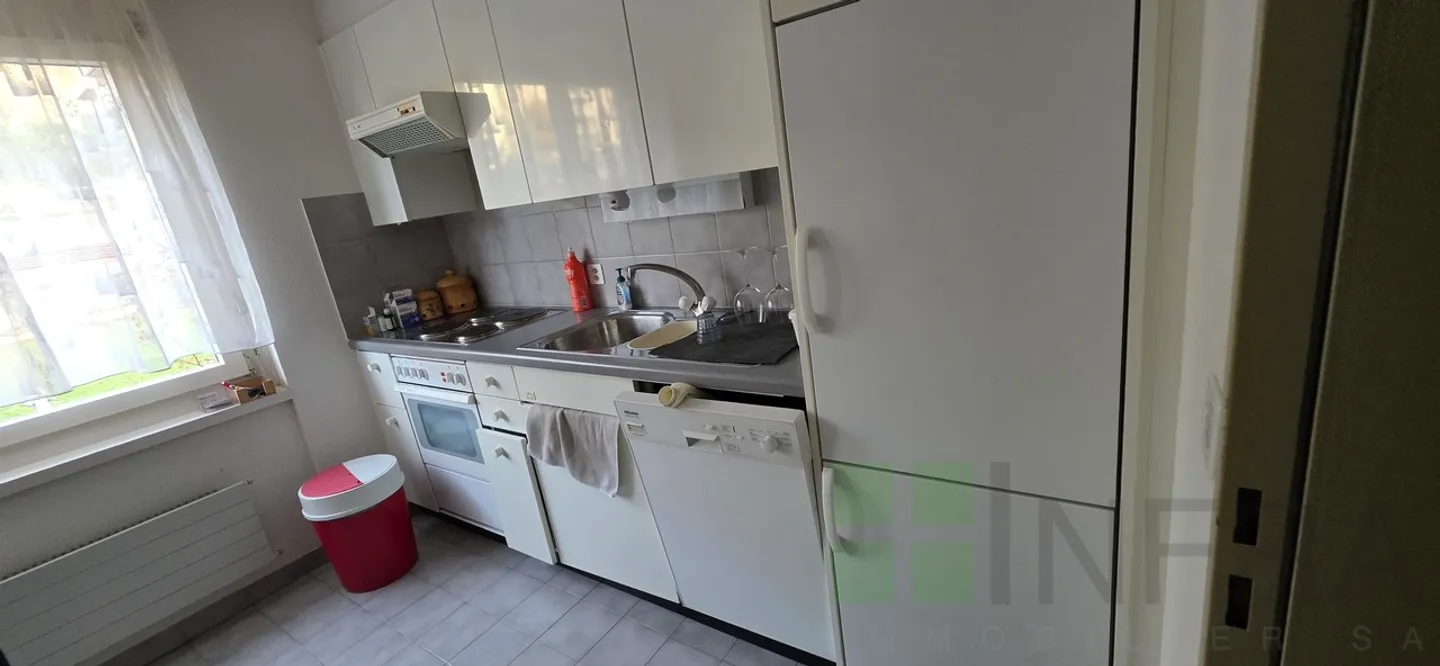 3.5 Room Apartment - Photo 6 of 17