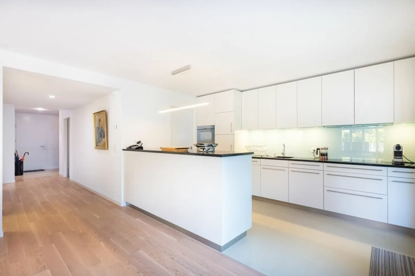 Vivere a contatto con la natura - tranquillità, luce e qualità della vita nell'Oberland zurighese - Foto 1 di 10