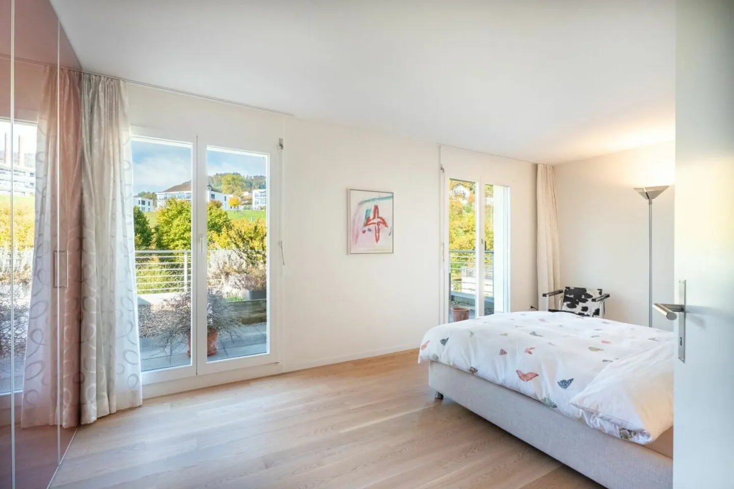 Vivere a contatto con la natura - tranquillità, luce e qualità della vita nell'Oberland zurighese - Foto 2 di 10