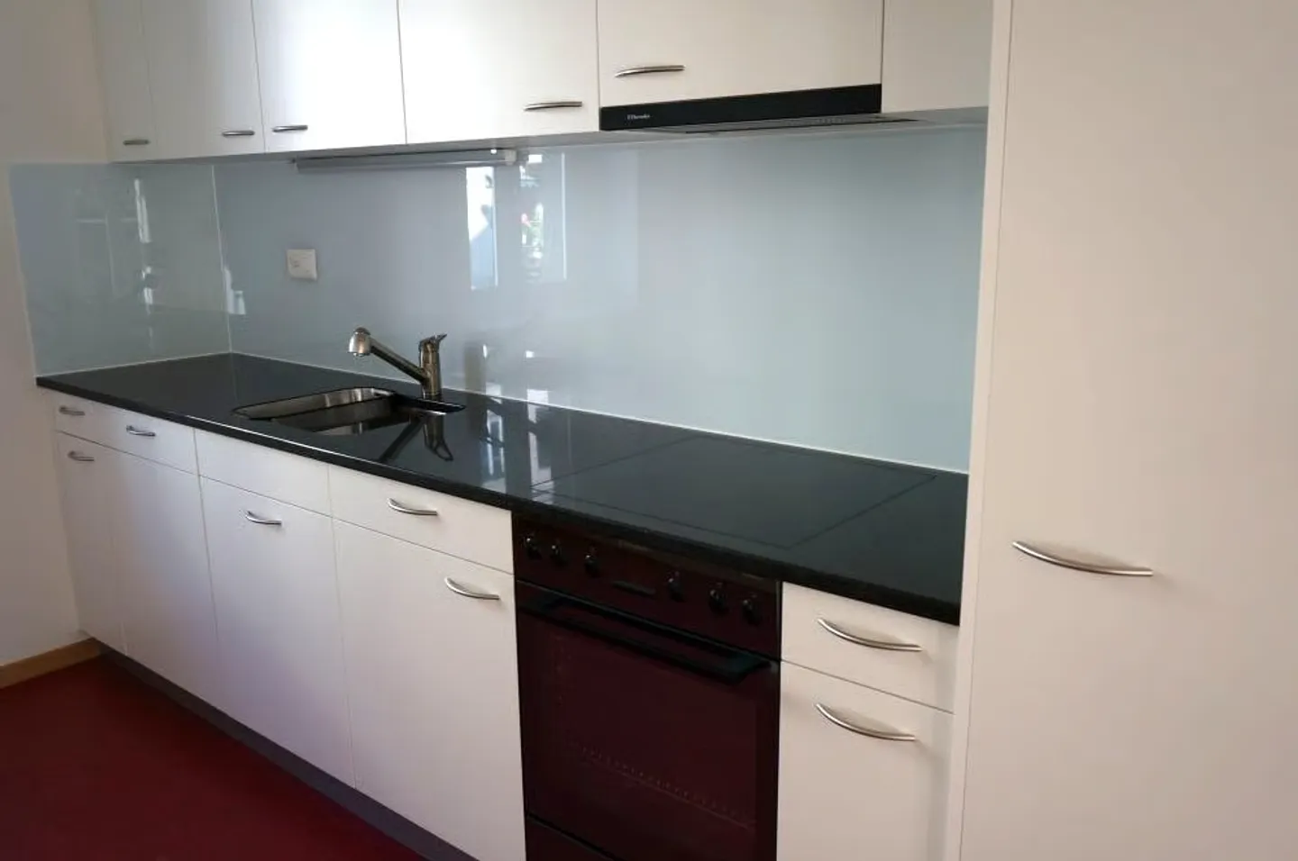 Renovated 3-room old building apartment with balcony - Photo 3 of 25
