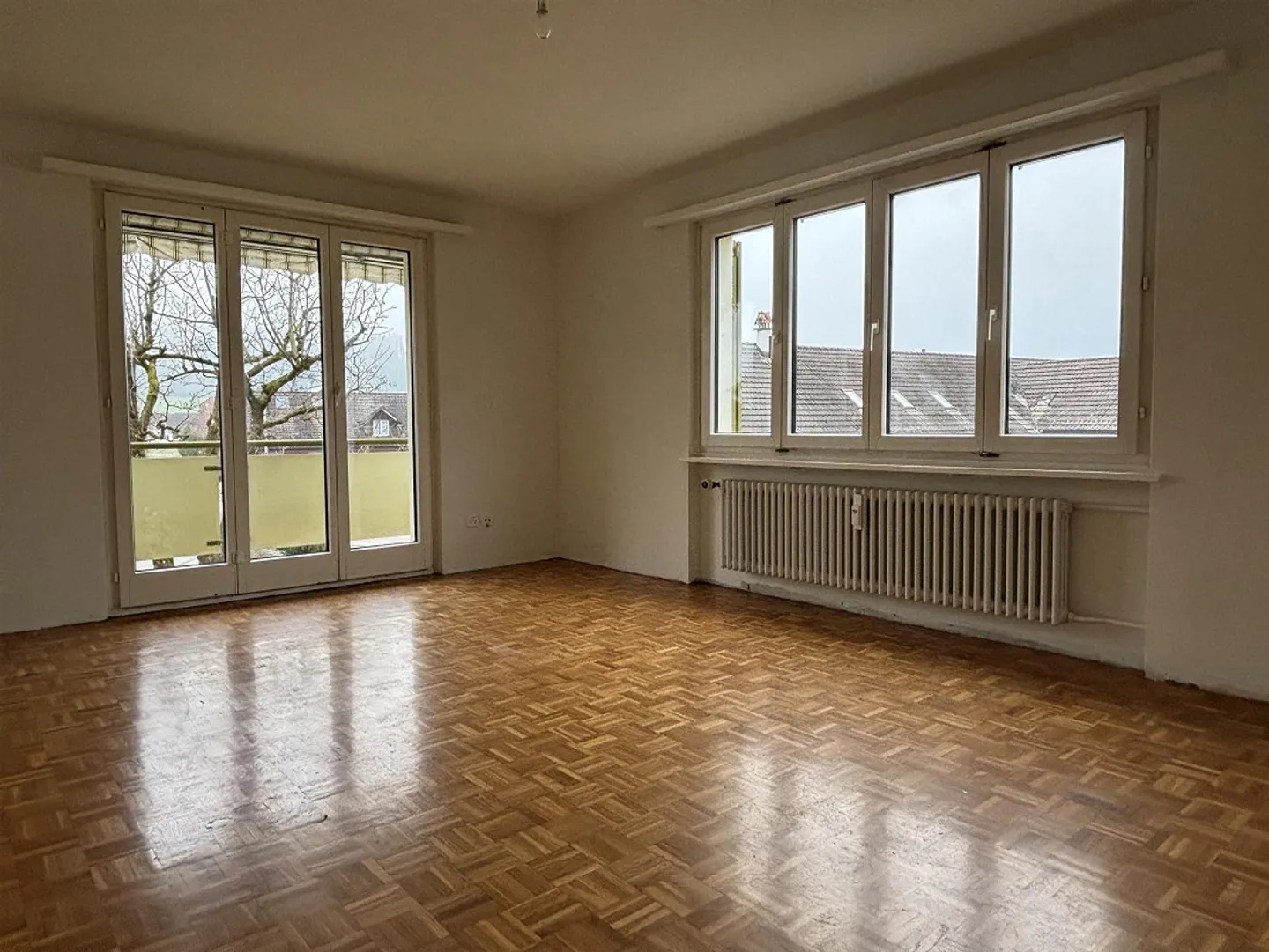 Bright 4-room apartment in the village center - Photo 2 of 6