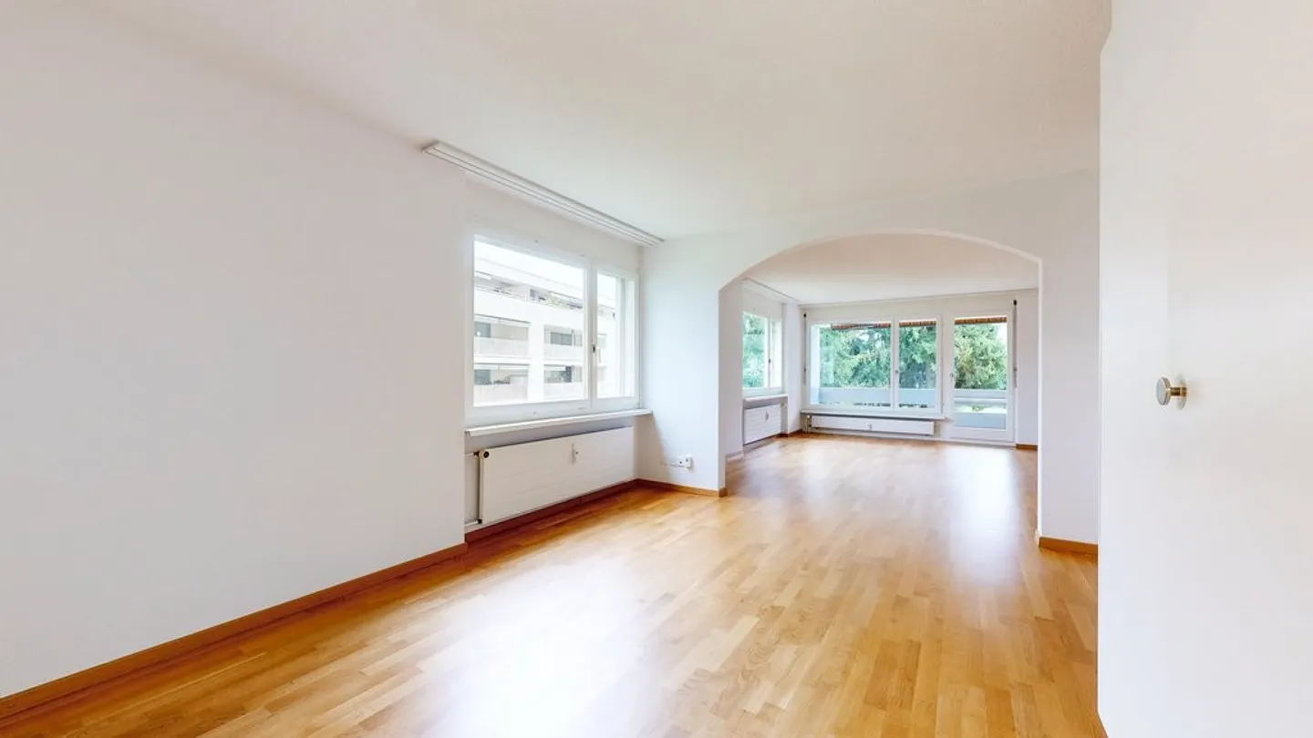 Modern Apartment in Quiet Area - Photo 5 of 12