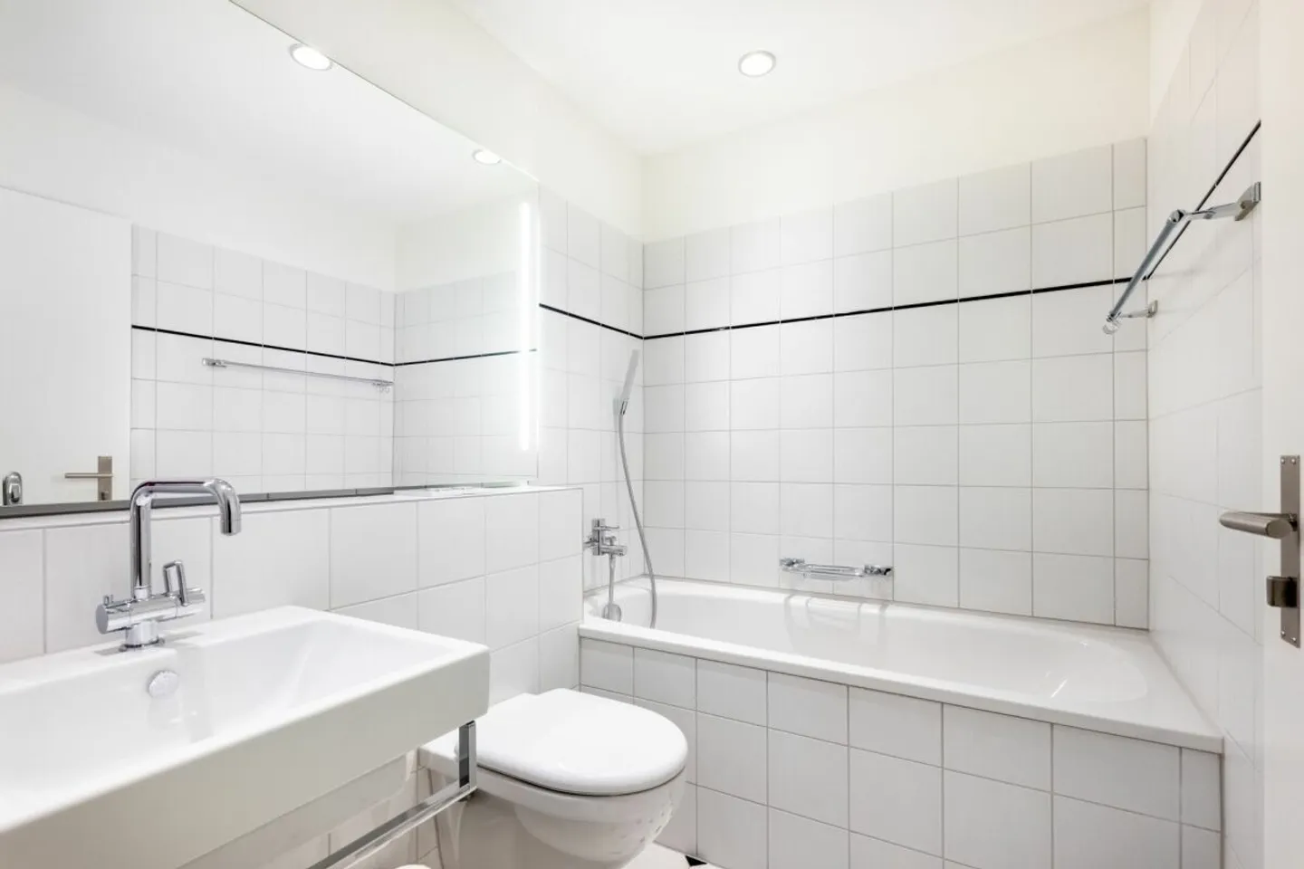 Vivere a contatto con la natura - tranquillità, luce e qualità della vita nell'Oberland zurighese - Foto 9 di 10