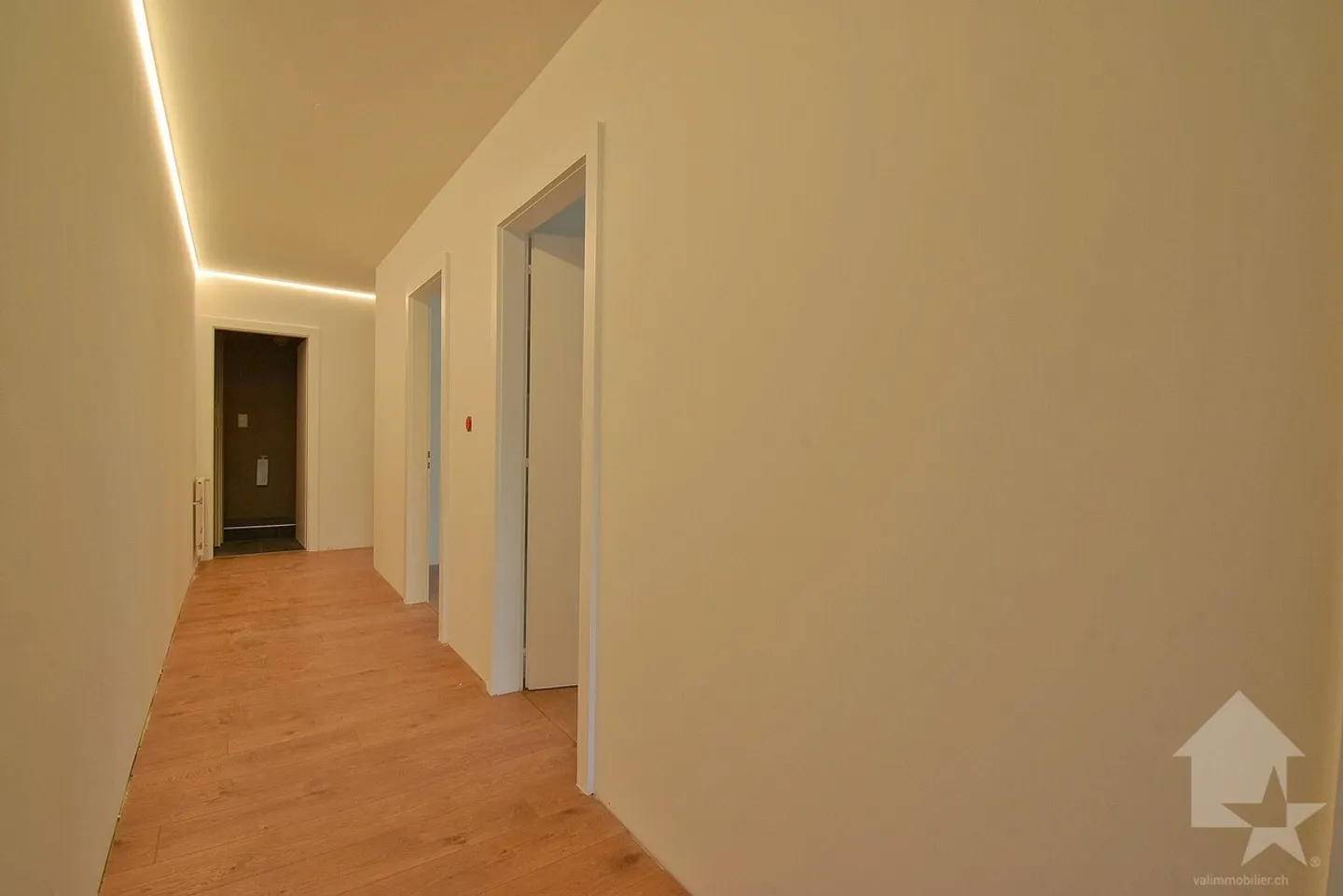 Renovated Apartment with Garden - Photo 10 of 14