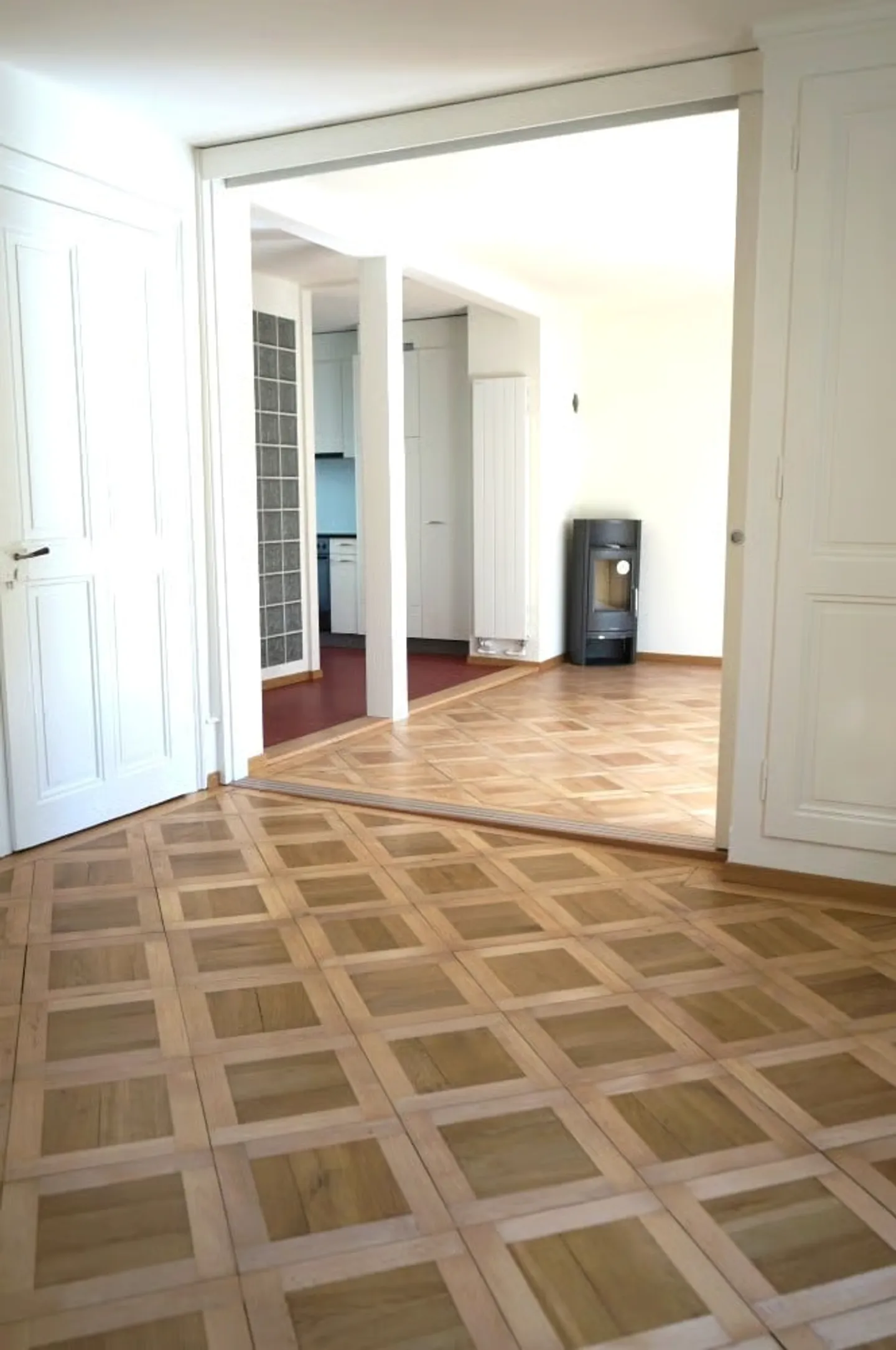 Renovated 3-room old building apartment with balcony - Photo 19 of 25