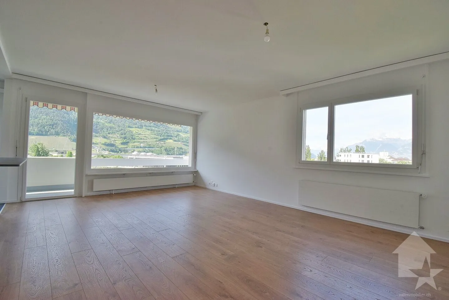 Renovated Apartment with Garden - Photo 6 of 14