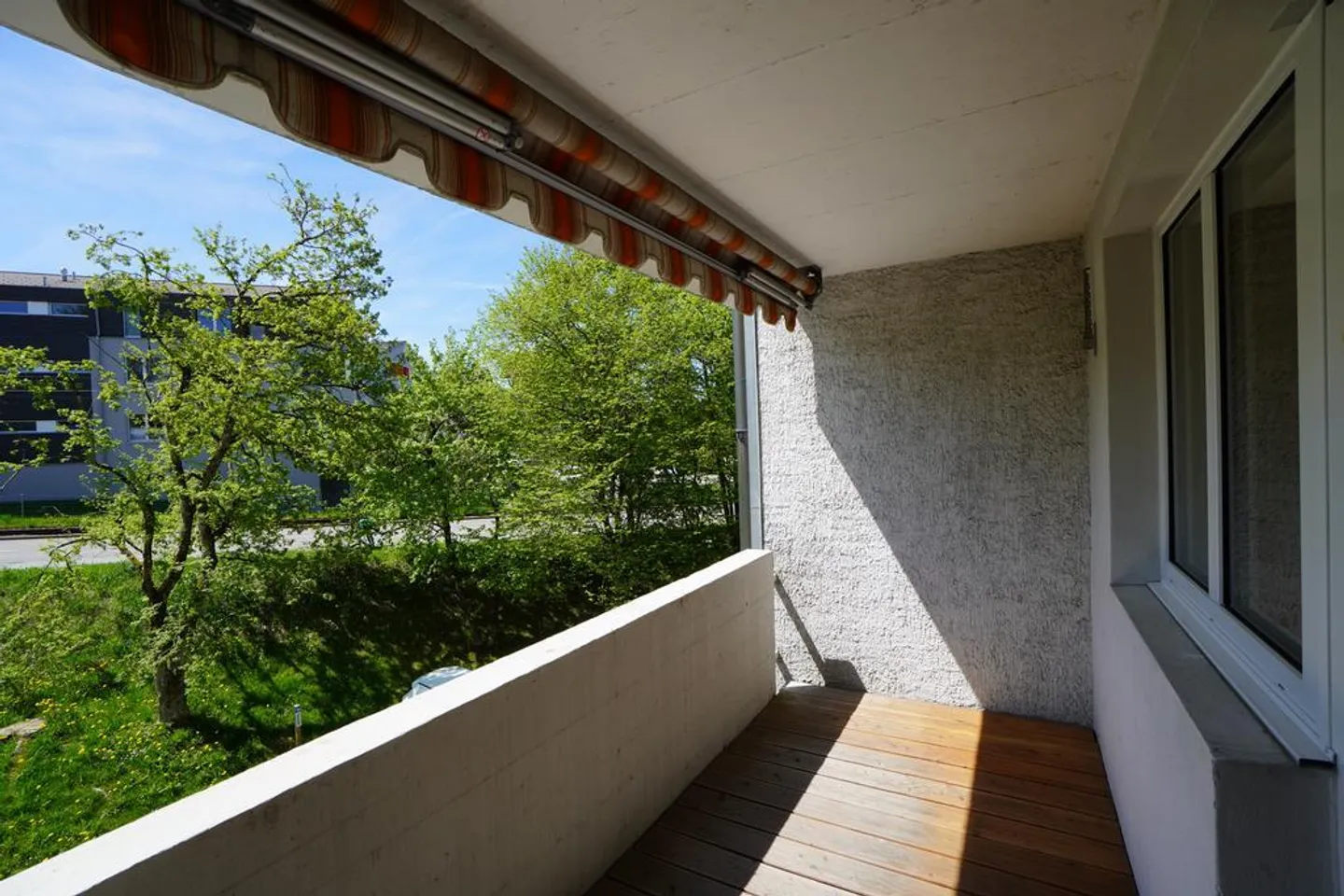 Appartamento di 4,5 stanze in un buon quartiere - Foto 10 di 11