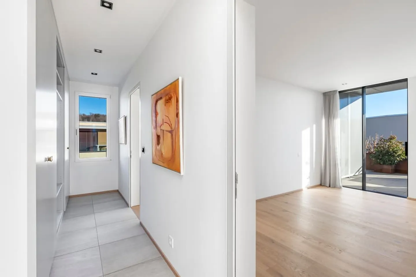 Attic with large terrace and view of the Fribourg Alps - Photo 8 of 13