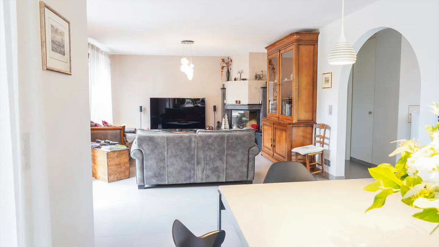 Magnifica casa unifamiliare con standard elevati a Losanna - Foto 5 di 19