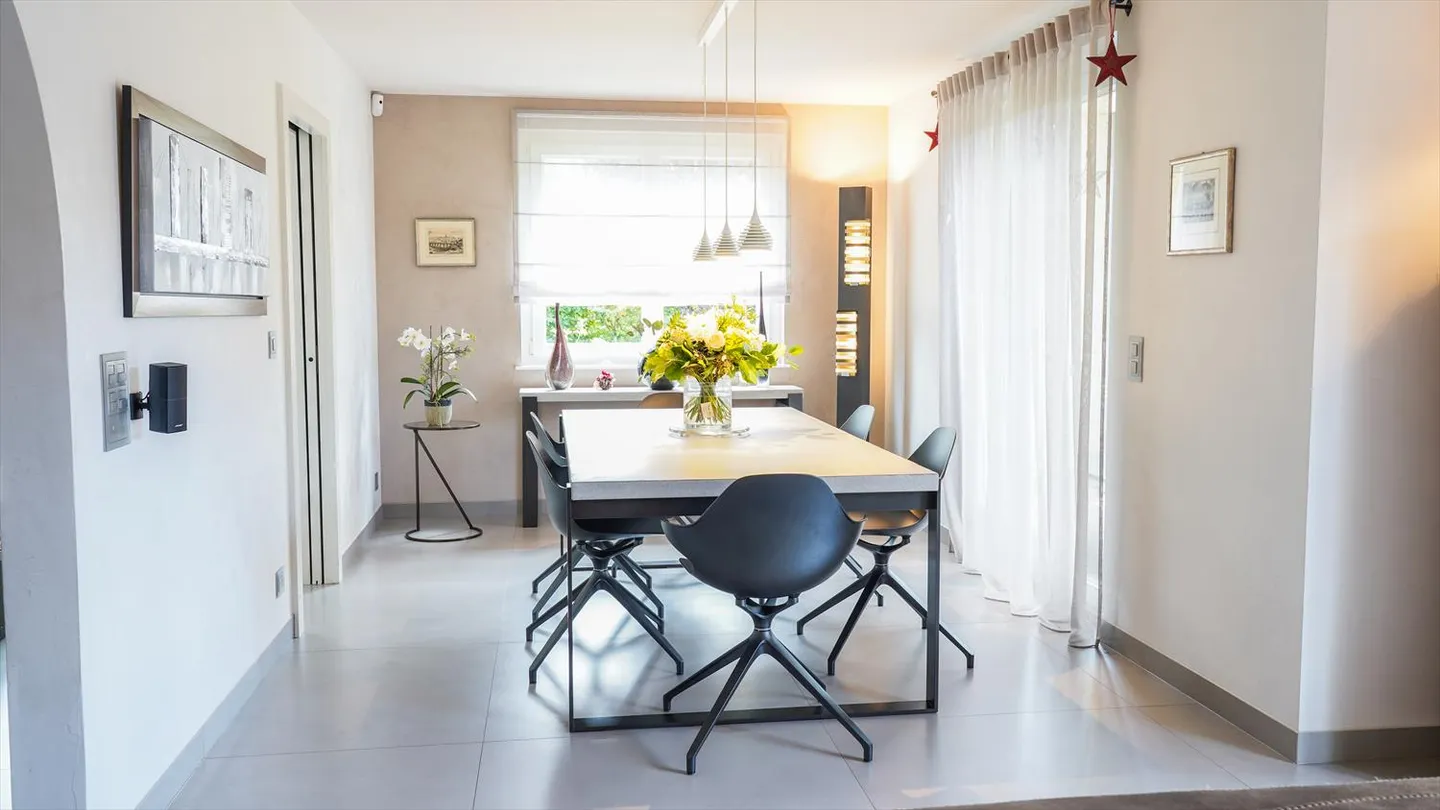 Magnifica casa unifamiliare con standard elevati a Losanna - Foto 3 di 19