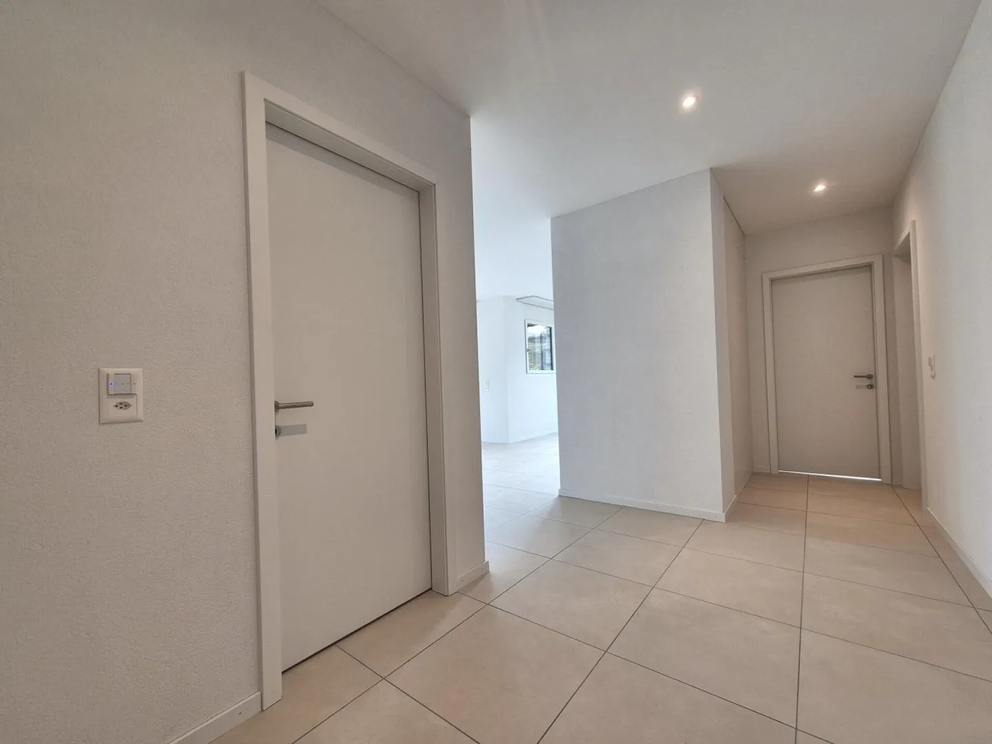 Berges 2 - 3.5 room apartment on the 2nd floor - Photo 4 of 10