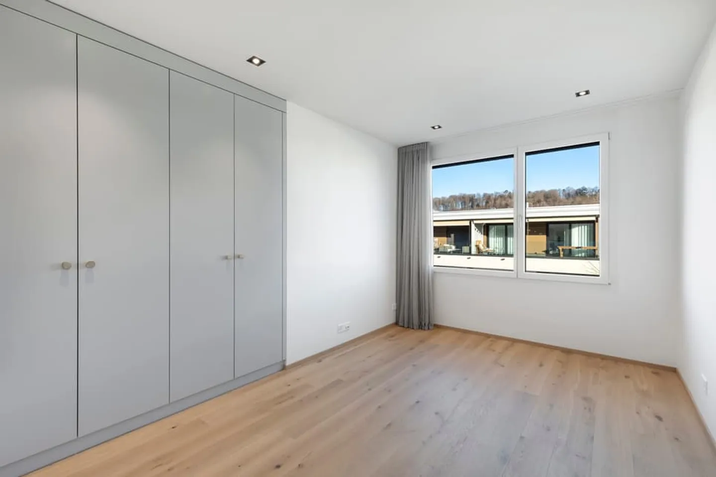 Attic with large terrace and view of the Fribourg Alps - Photo 11 of 13