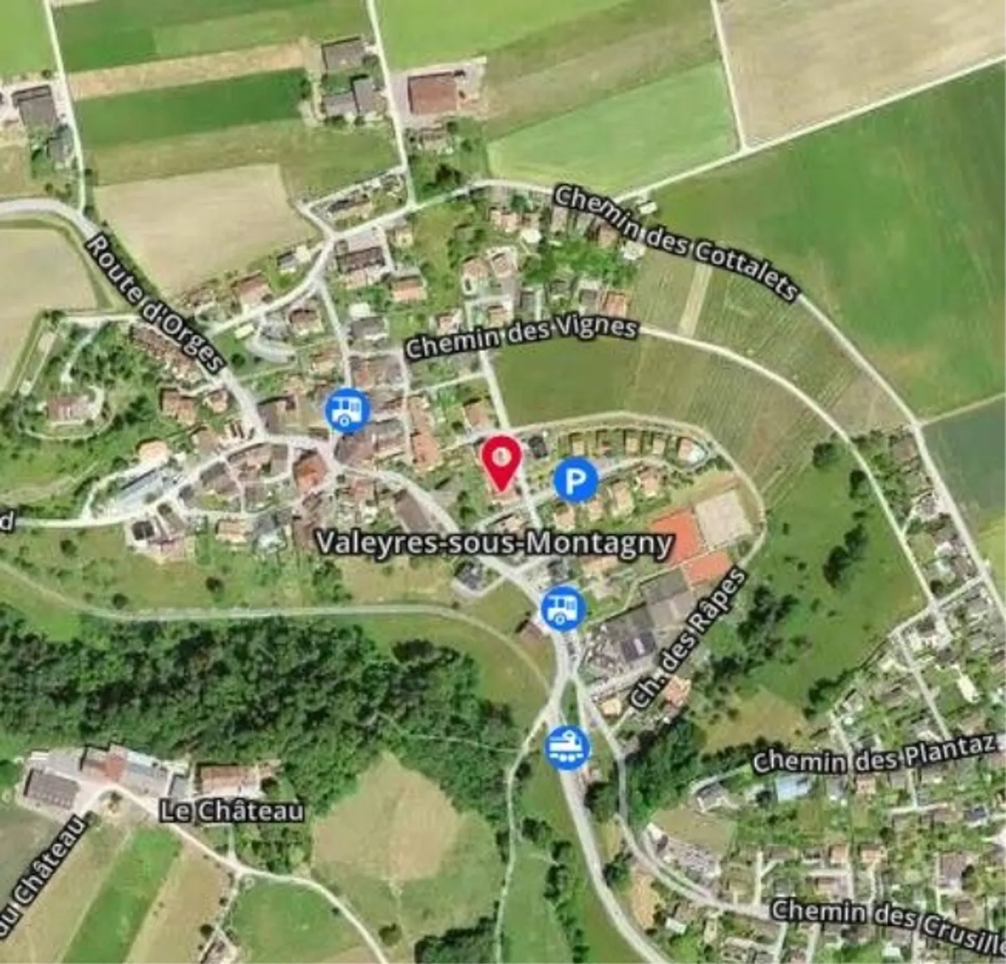 *2.5-room apartment with balcony and parking space* - Photo 4 of 7