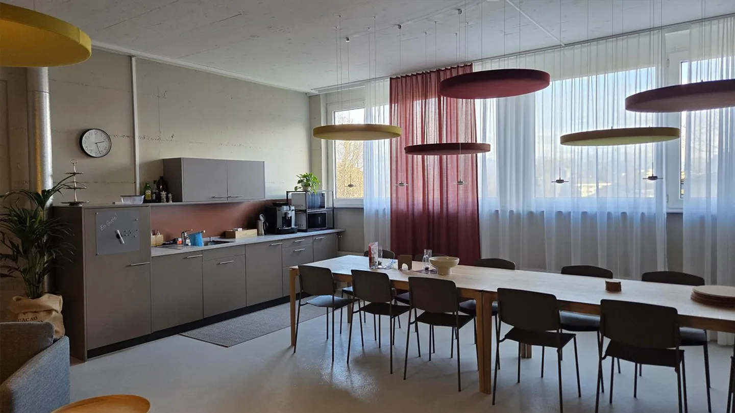 Spazio commerciale/ufficio di circa 104 m² a Obernau in affitto - Foto 6 di 10