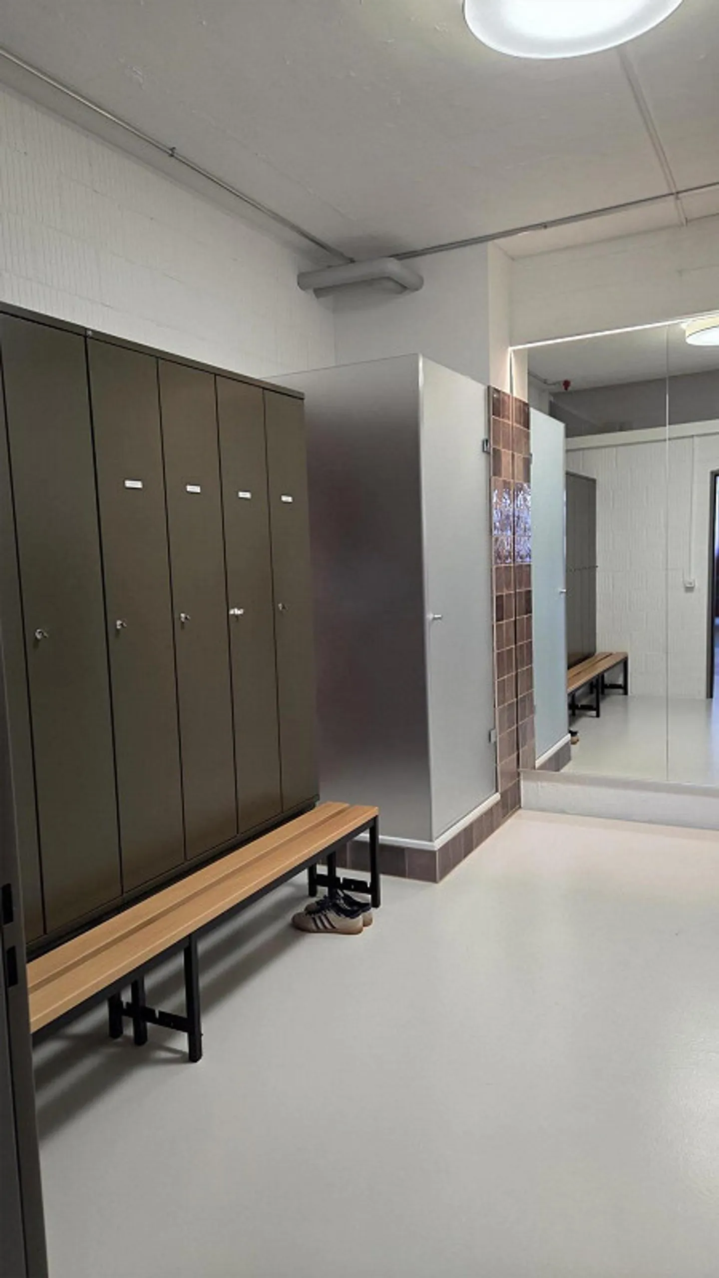 Spazio commerciale/ufficio di circa 104 m² a Obernau in affitto - Foto 9 di 10