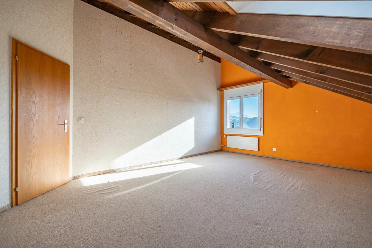 Maison individuelle de 7,5 pièces avec jardin et vue sur le Säntis - objet de rénovation - Photo 7 sur 13