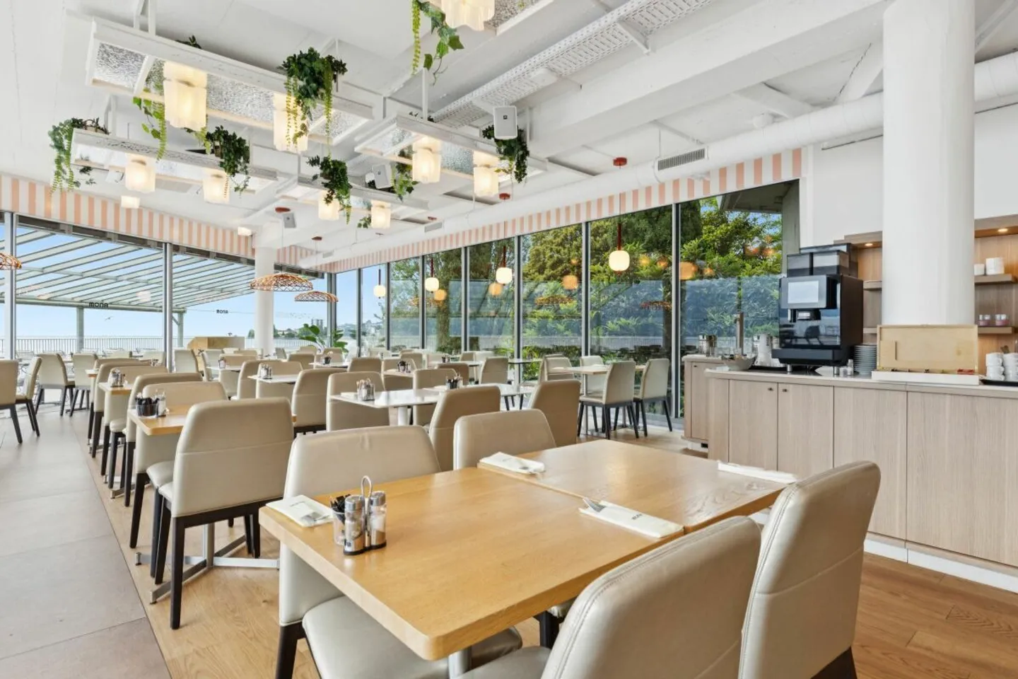OPPORTUNITÀ ATTRATTIVA PER GLI INVESTITORI A MONTREUX - Foto 7 di 8
