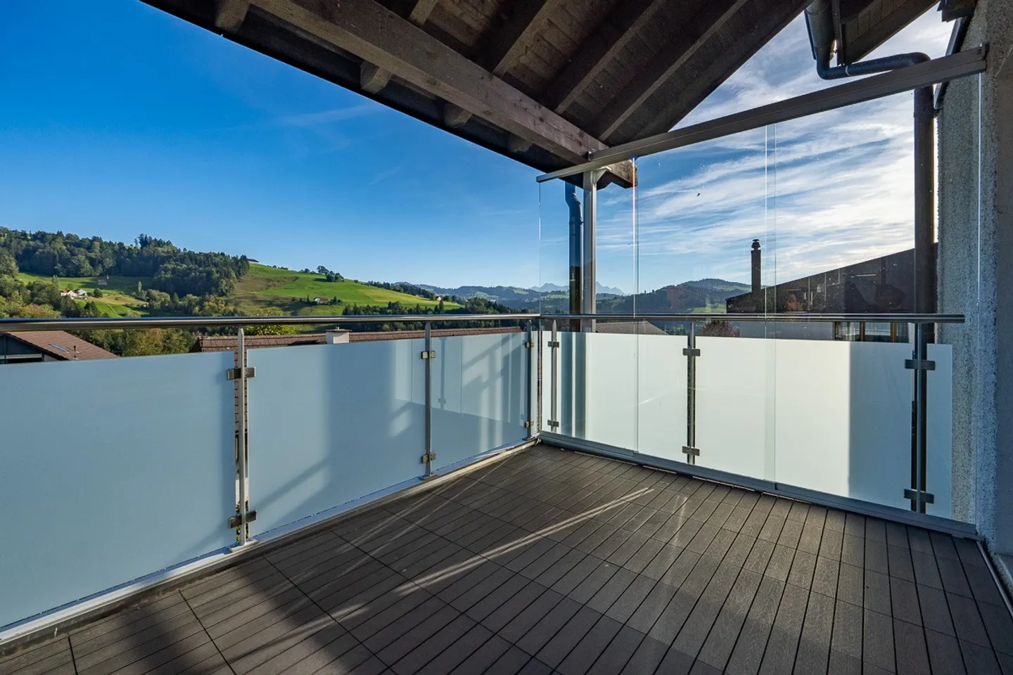 Maison individuelle de 7,5 pièces avec jardin et vue sur le Säntis - objet de rénovation - Photo 12 sur 13