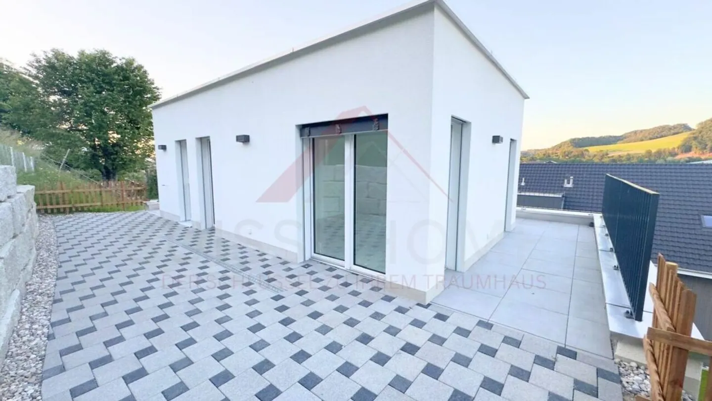 Elegante casa di nuova costruzione di 5,5 stanze 2024 con piano attico e grande terrazza soleggiata - Foto 11 di 12