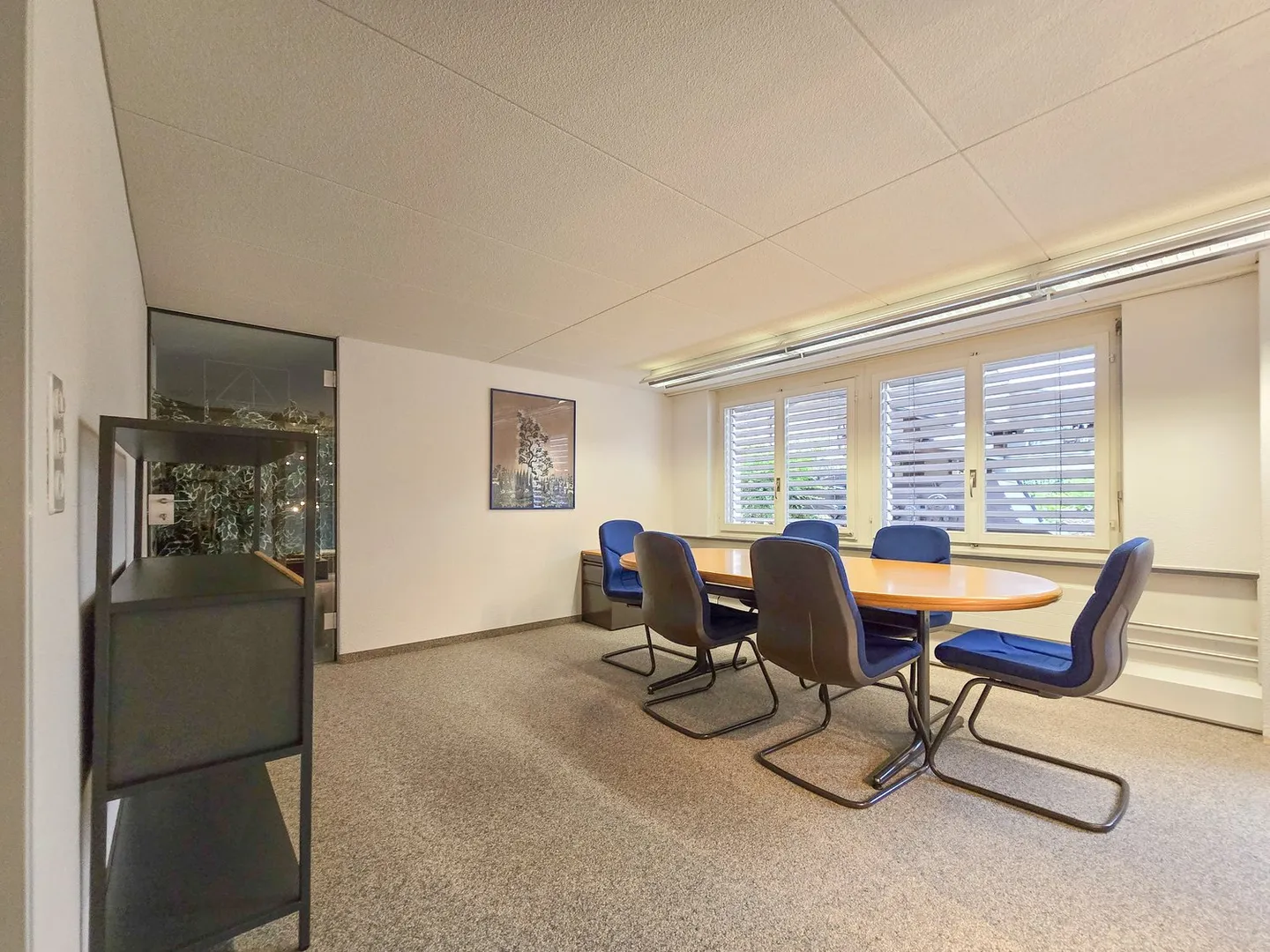 Commercial Spaces - Photo 5 of 9