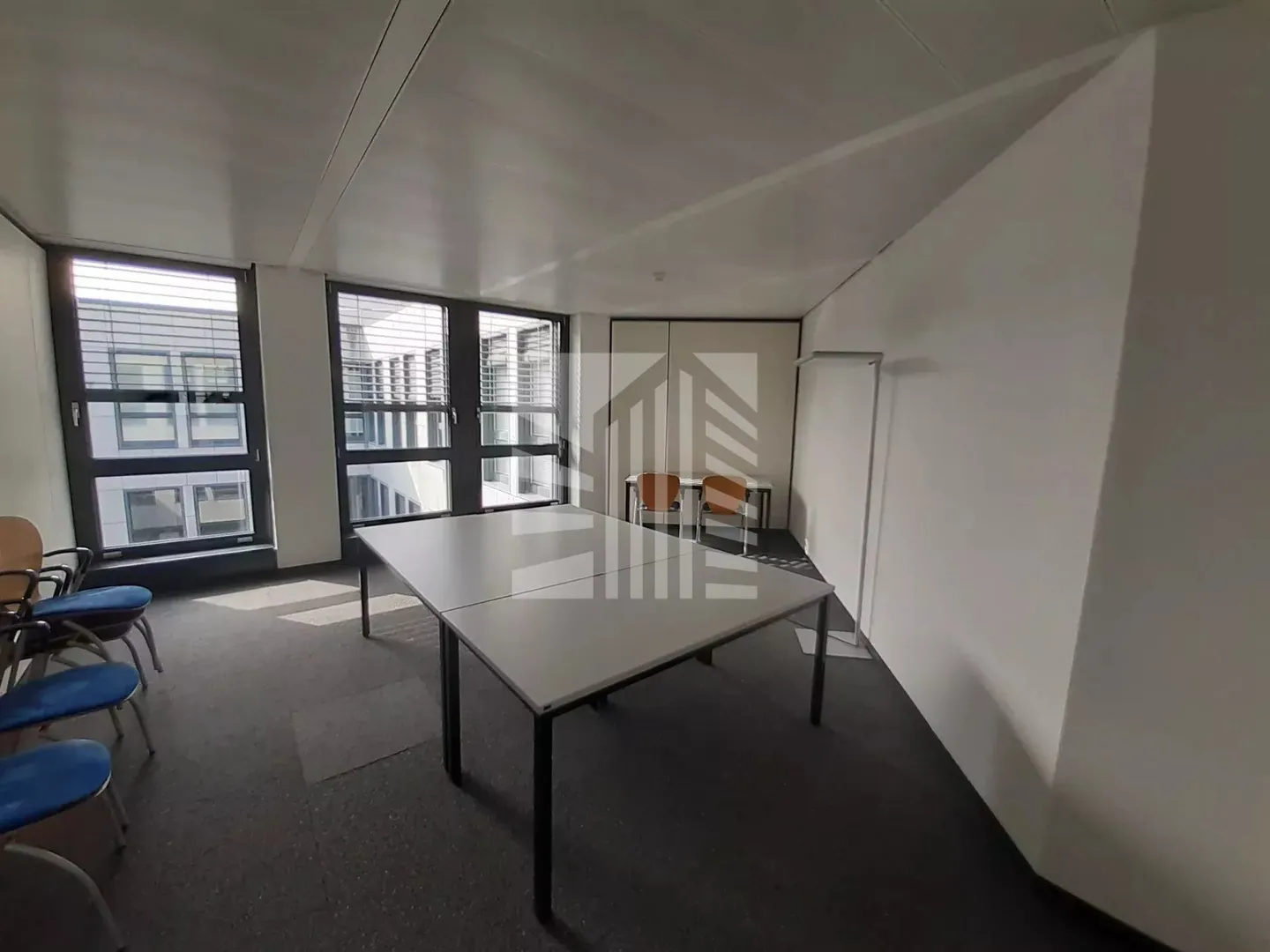 Bureau à louer - Photo 6 sur 6