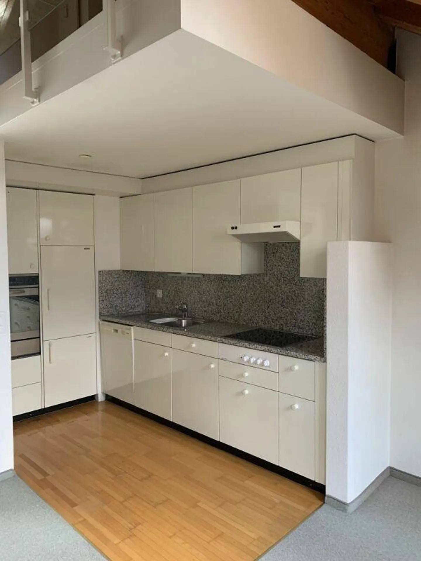 Appartamento duplex 3½ locali nel centro città - Foto 2 di 5