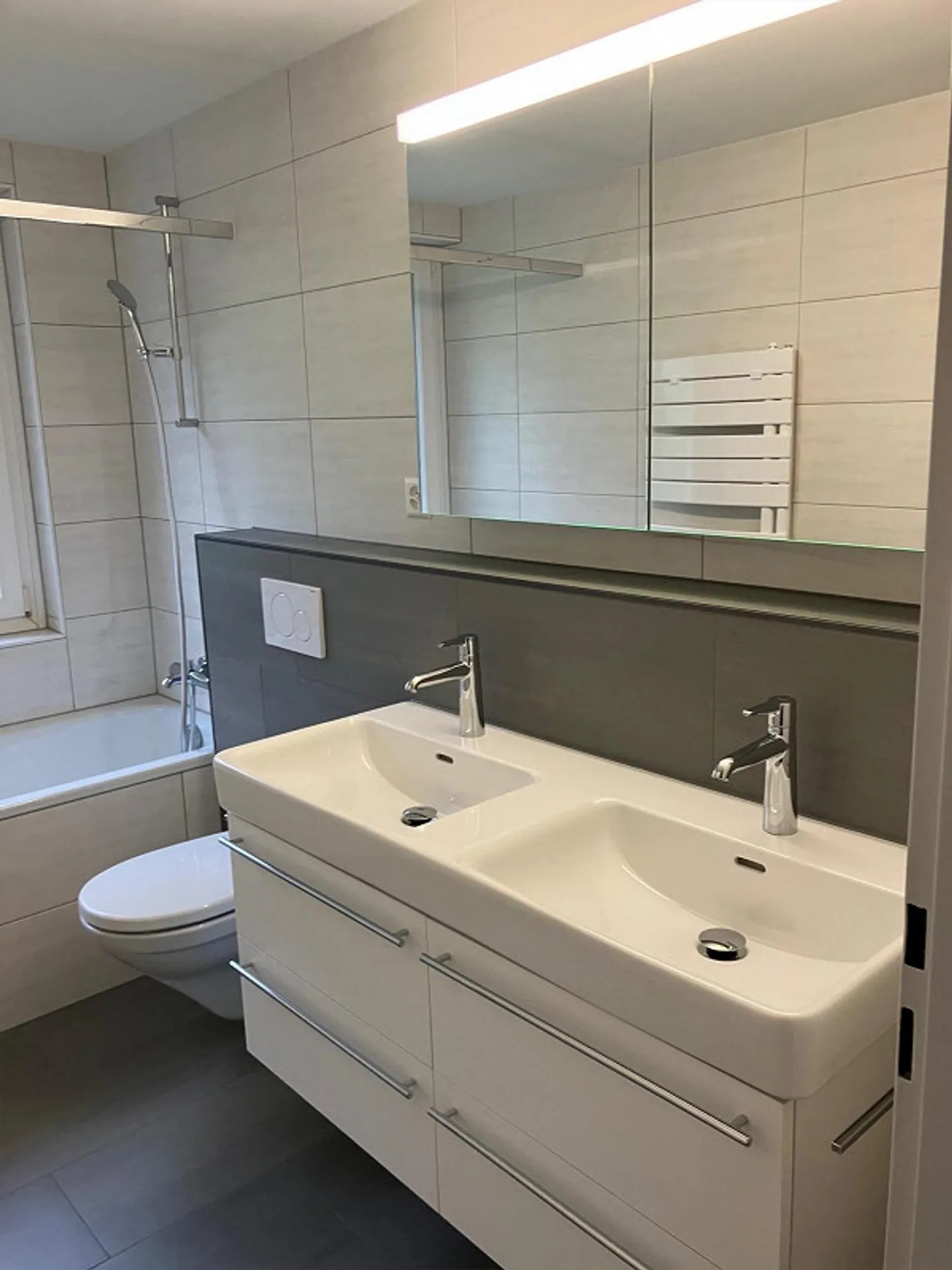 Appartamento di 4 stanze - Foto 2 di 10