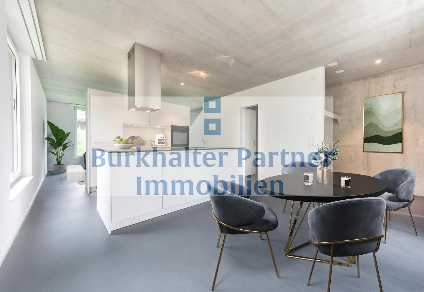 Appartamento duplex elegante con un ampio layout - Foto 2 di 9