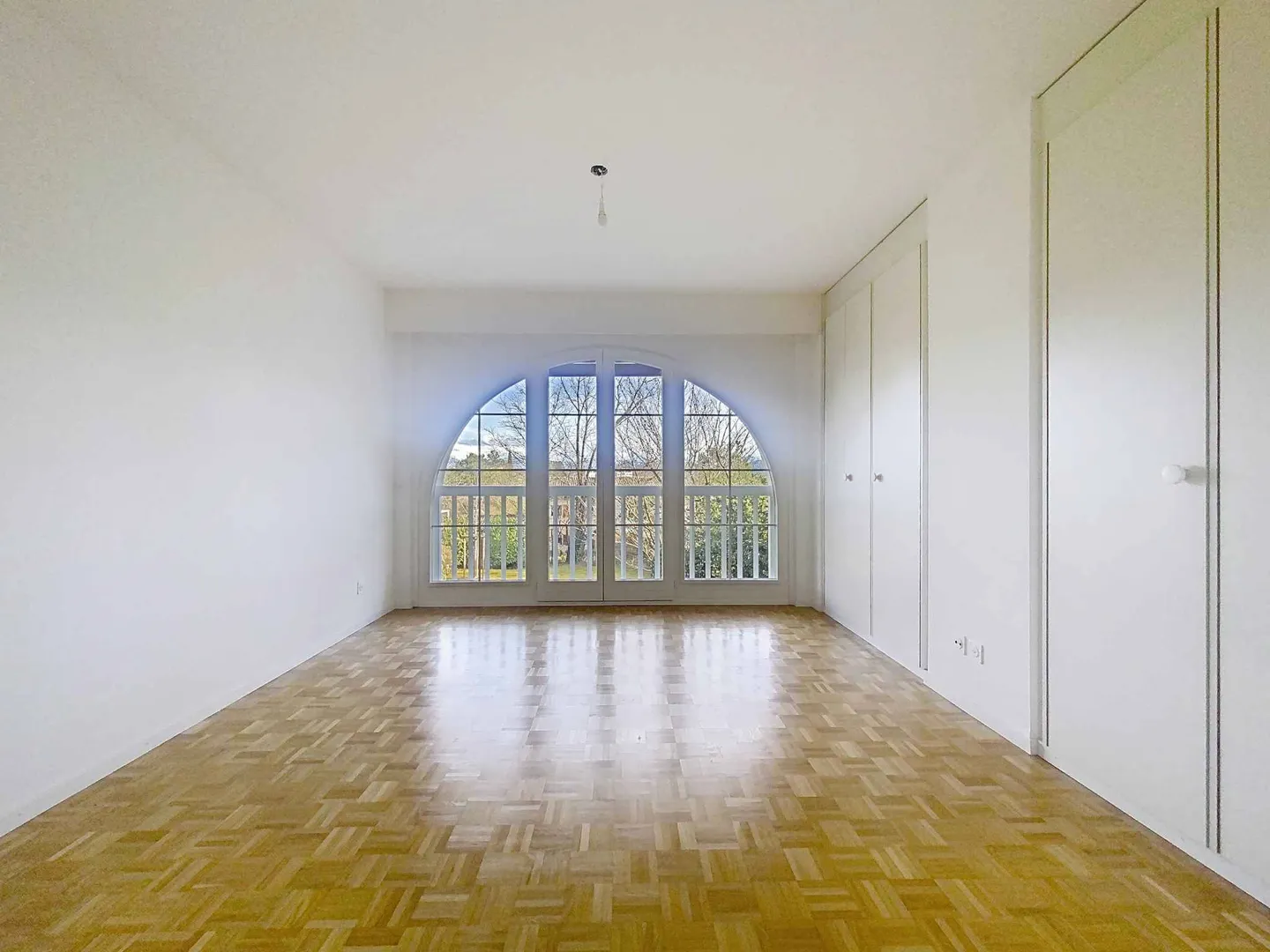 Exklusiv! Schönes Doppelhaus mit poolbarem Garten - Foto 6 von 12