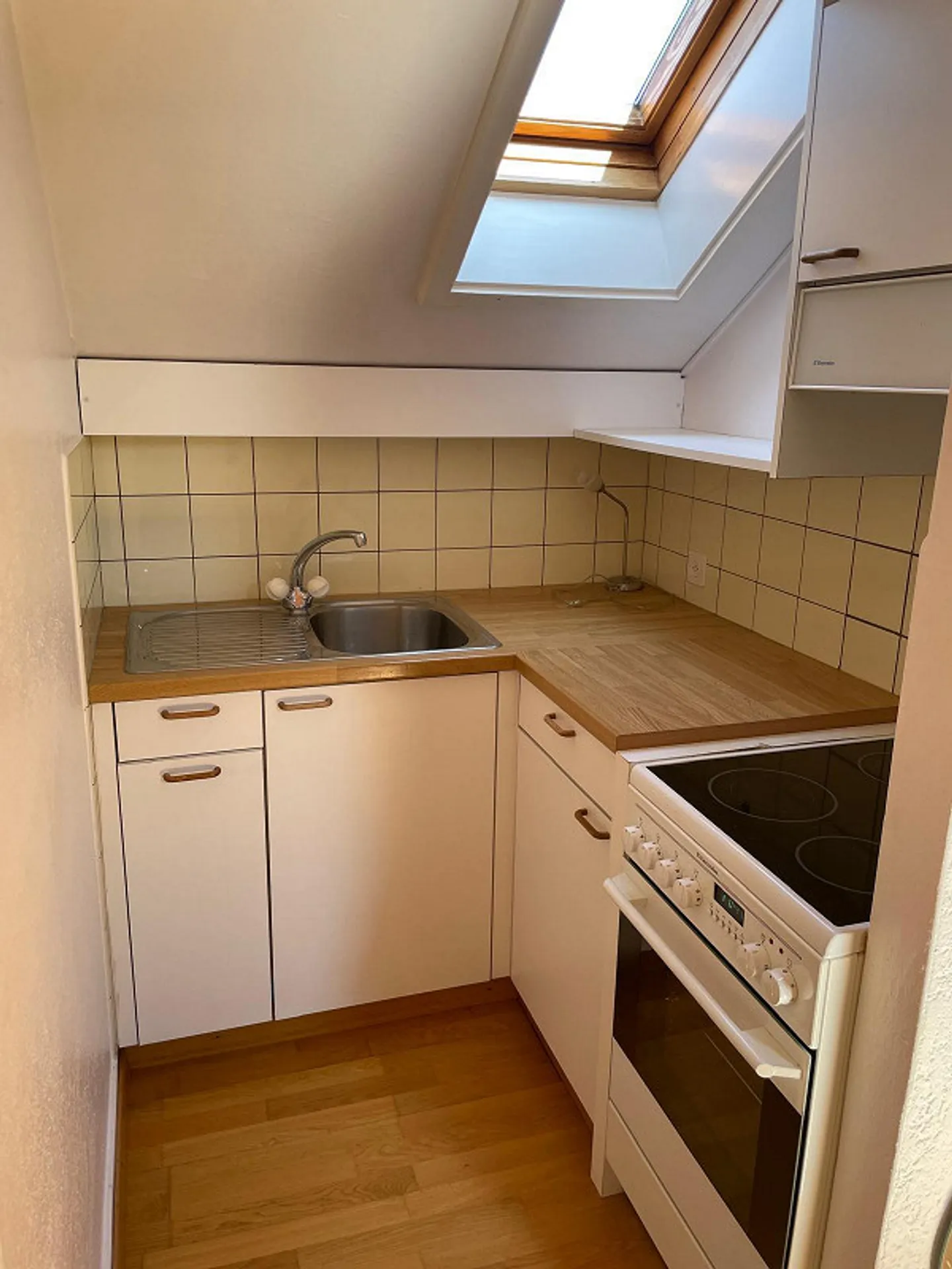 Furnished apartment for rent - Photo 5 of 9