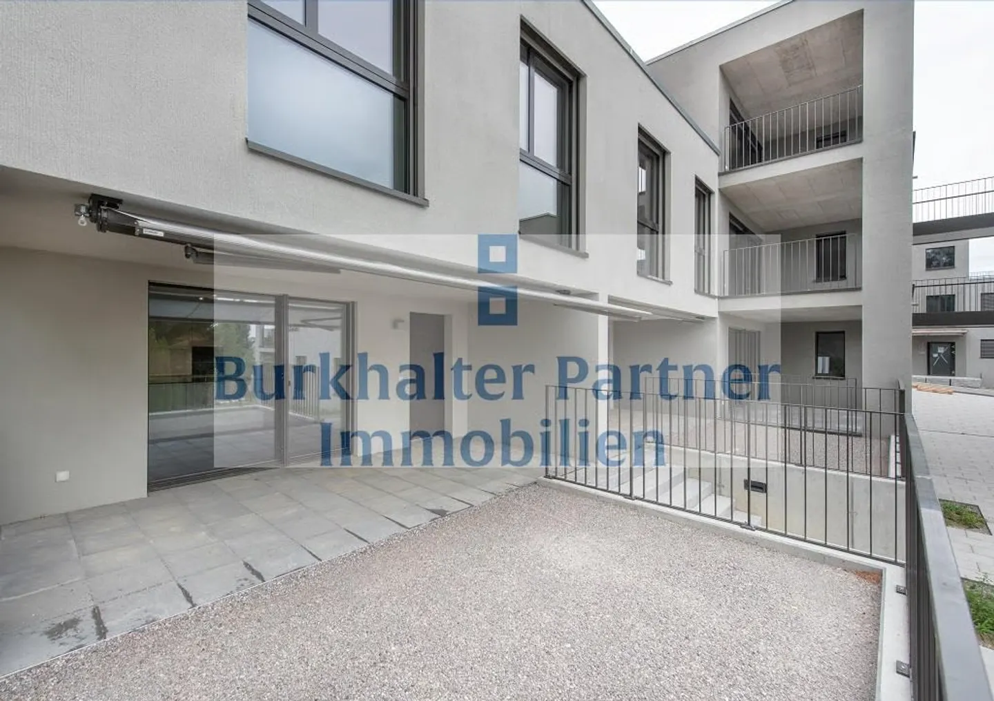 Appartamento duplex elegante con un ampio layout - Foto 9 di 9
