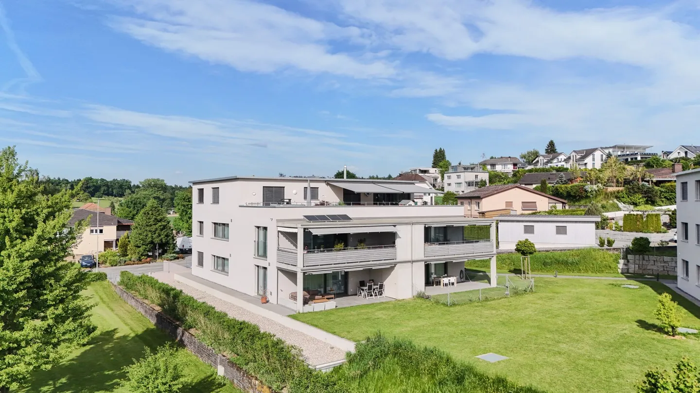 Appartamento giardino 4.5 camere elegante con alta qualità abitativa - Foto 1 di 27