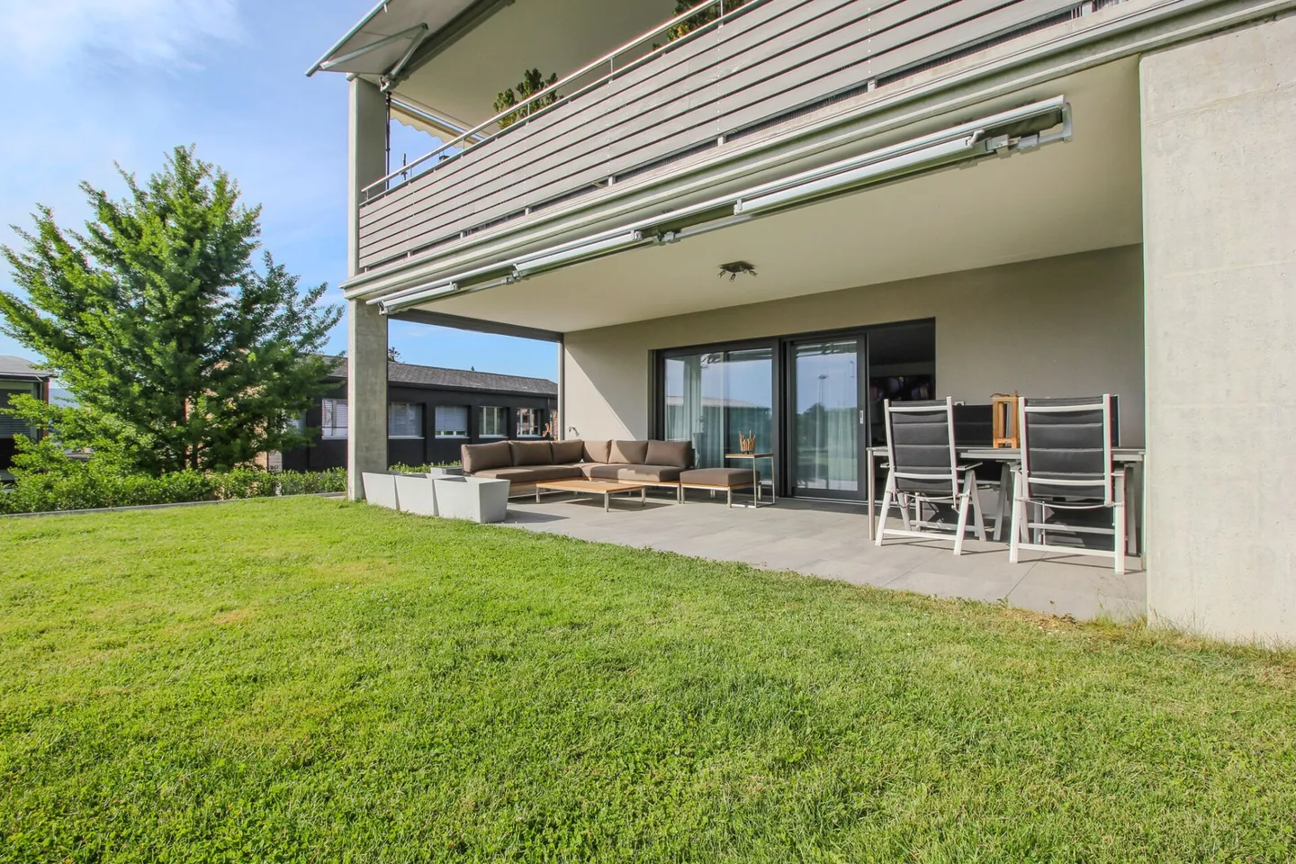 Appartamento giardino 4.5 camere elegante con alta qualità abitativa - Foto 2 di 27