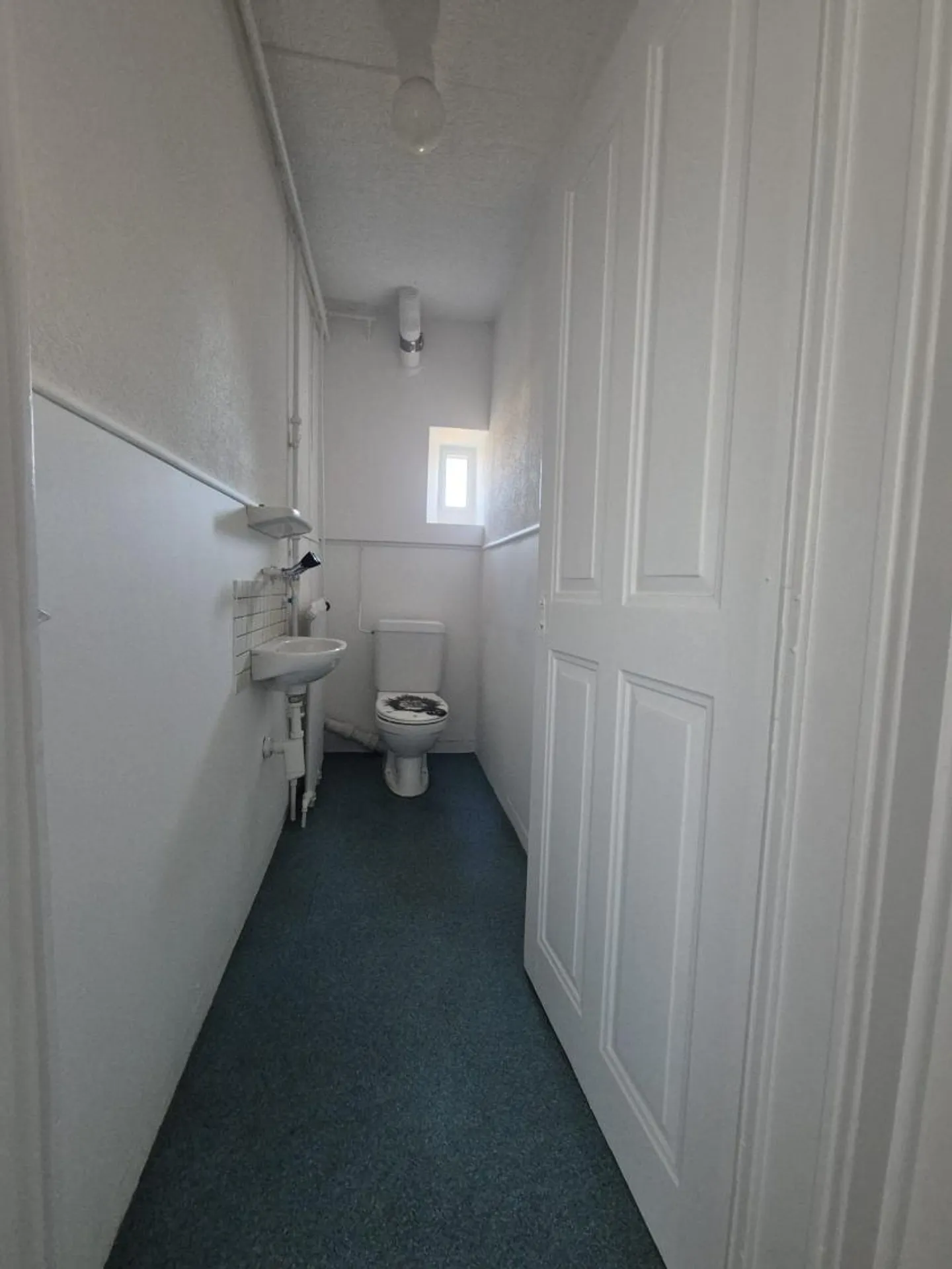 Appartement au 2ème étage avec 5,5 pièces rénové - Photo 9 sur 9