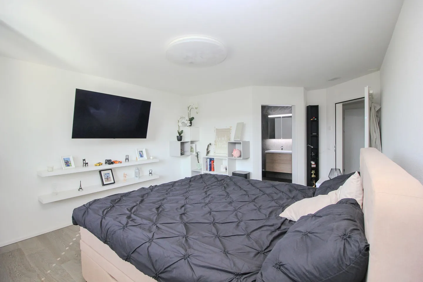 Appartamento giardino 4.5 camere elegante con alta qualità abitativa - Foto 5 di 27