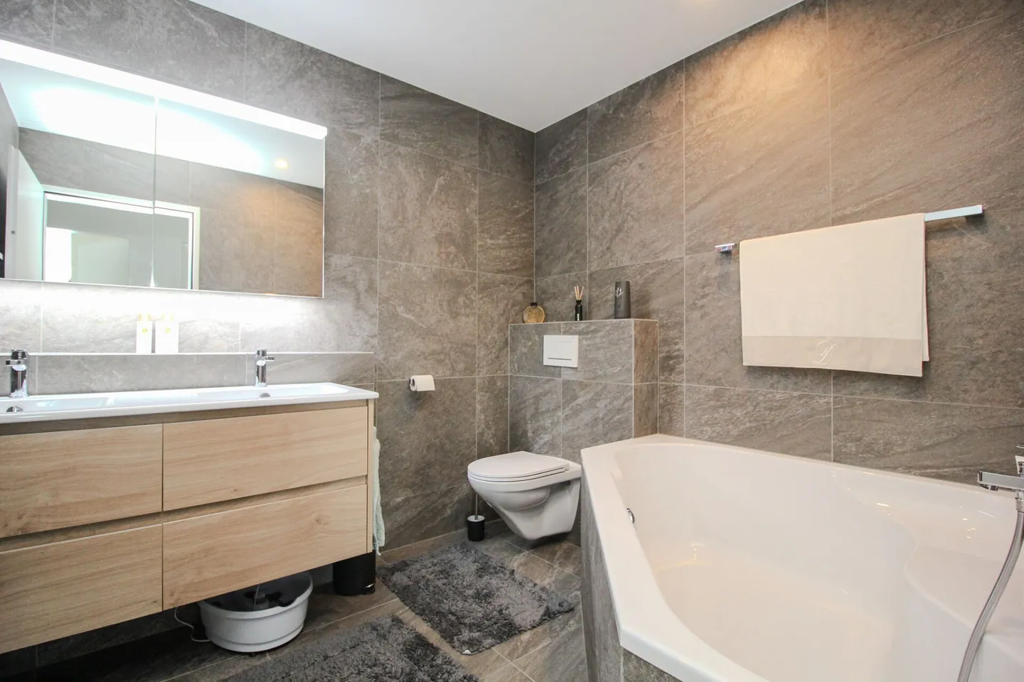 Appartamento giardino 4.5 camere elegante con alta qualità abitativa - Foto 11 di 27
