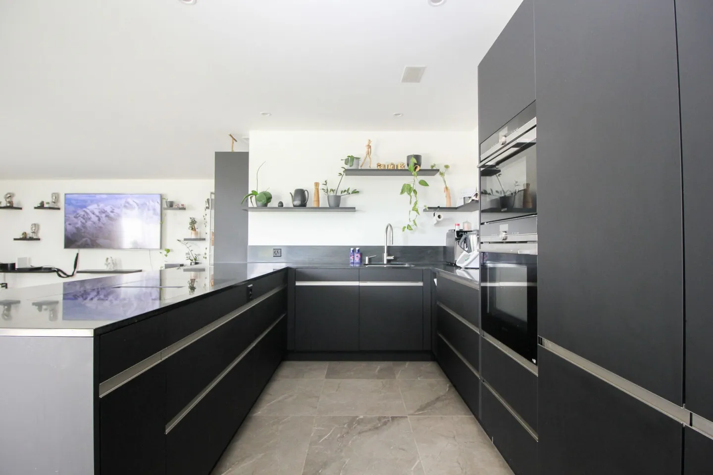 Appartamento giardino 4.5 camere elegante con alta qualità abitativa - Foto 19 di 27