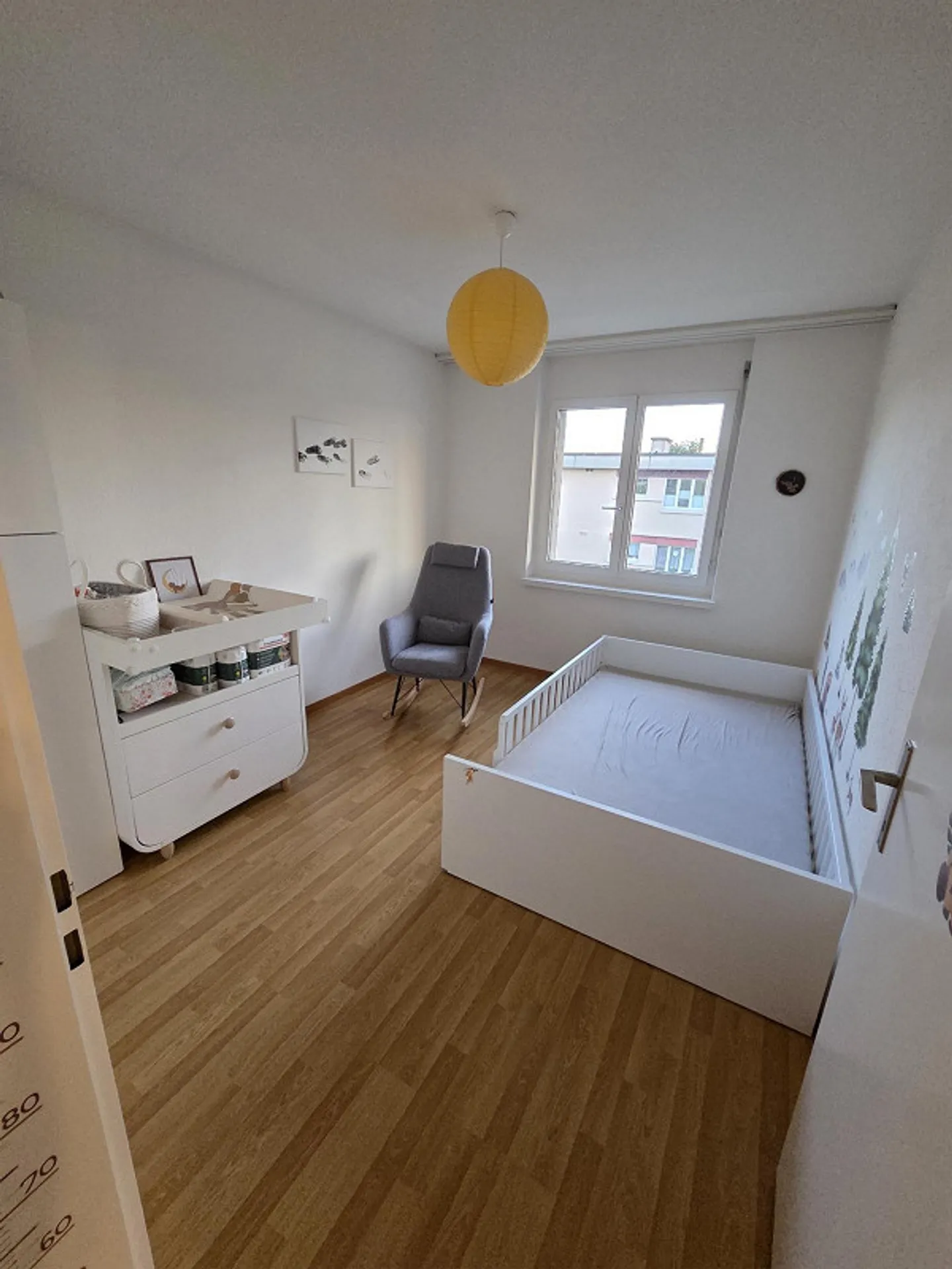 Appartement en attique de 4,5 pièces à Bülach - avec grande terrasse et jardin d'hiver - Photo 9 sur 10